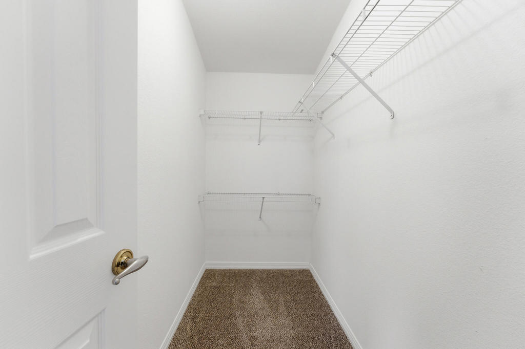 47662 Black Mountain Street