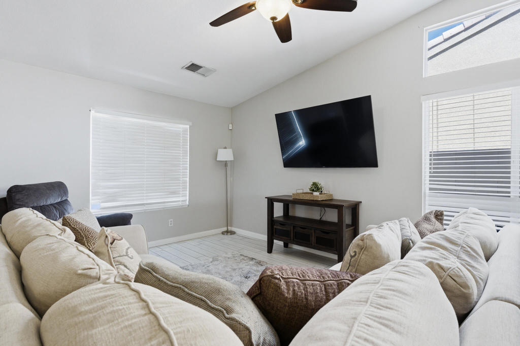 47662 Black Mountain Street