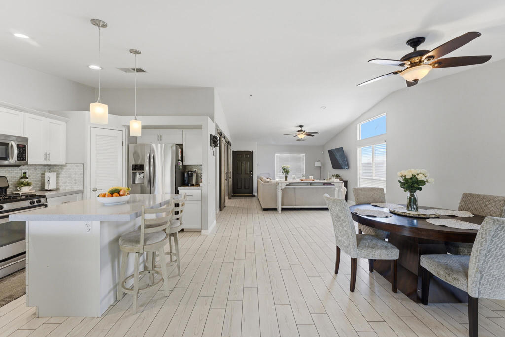 47662 Black Mountain Street