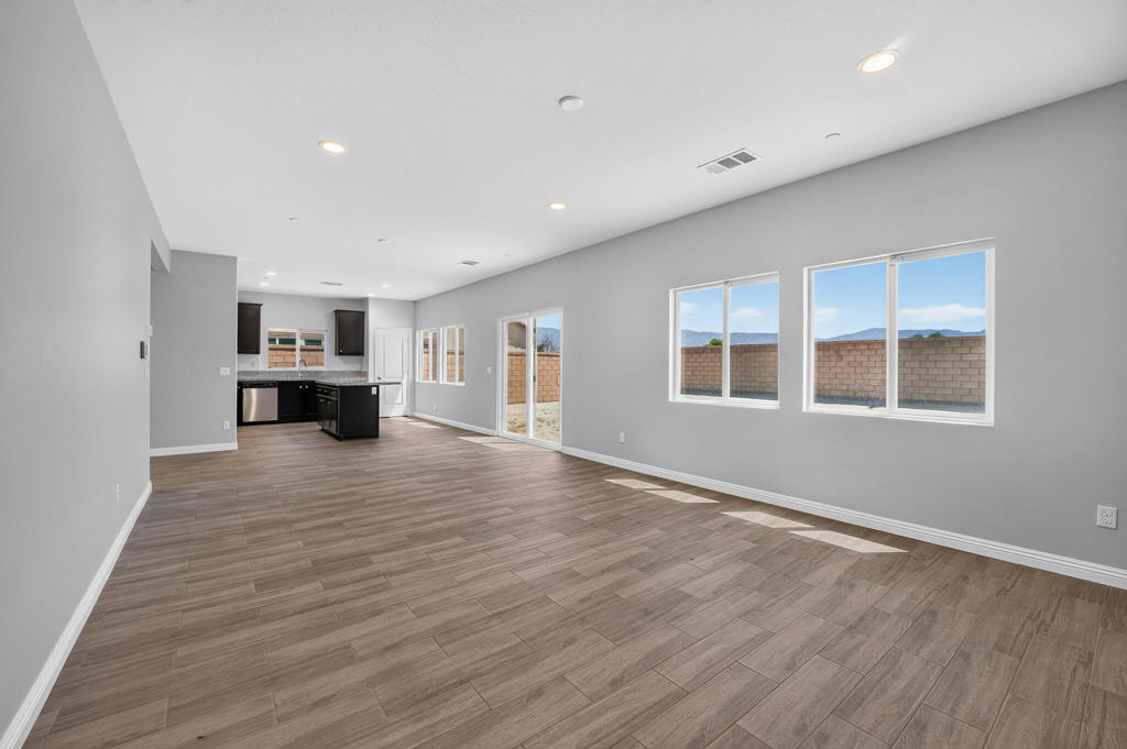 44816 Beringer Drive