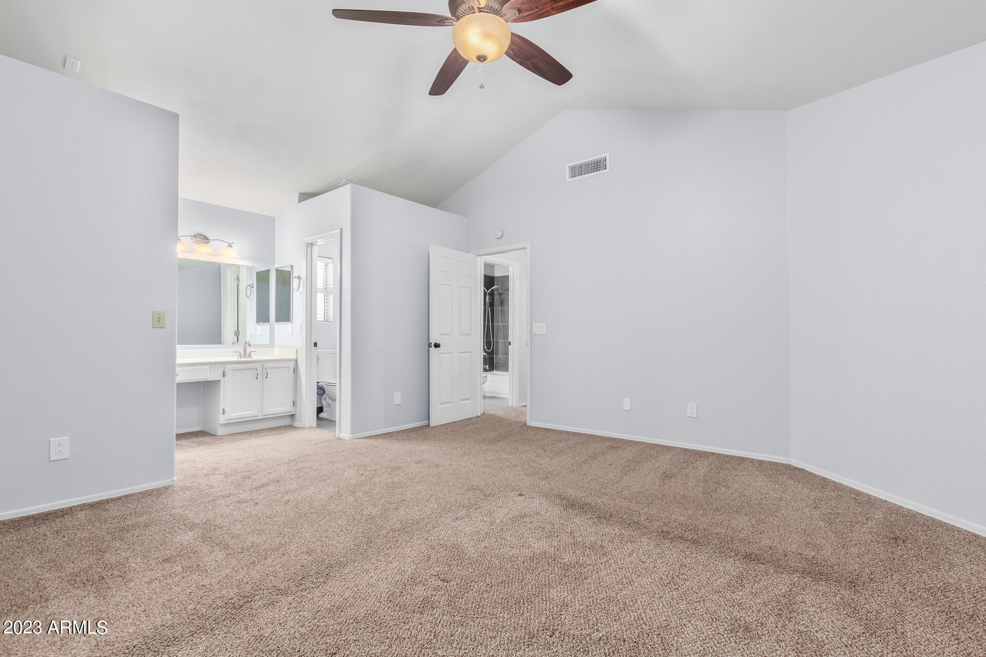 441 S MAPLE Street, 157