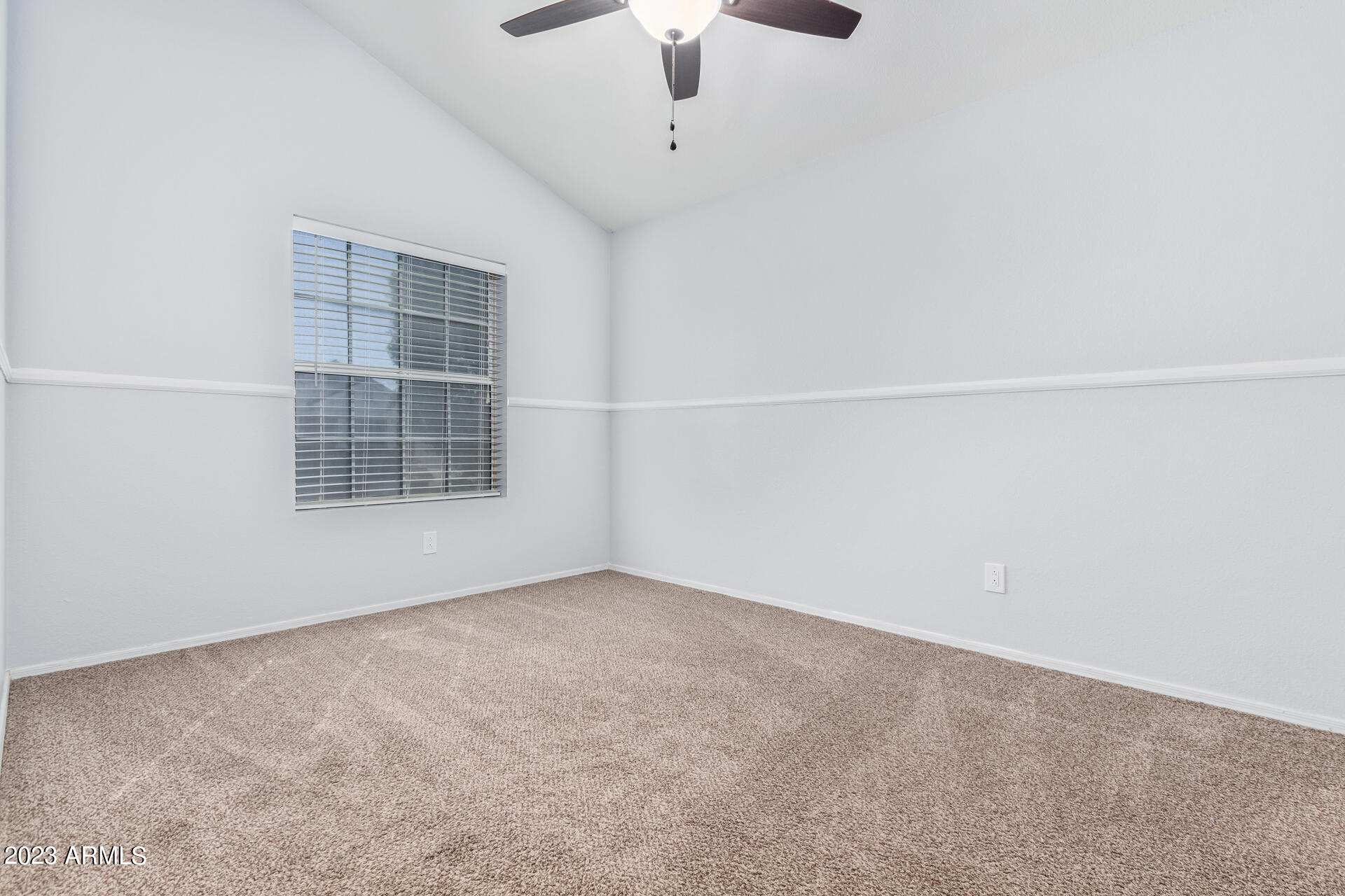 441 S MAPLE Street, 157