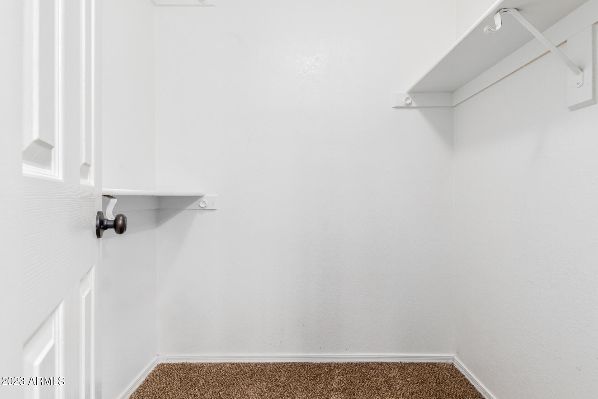 441 S MAPLE Street, 157
