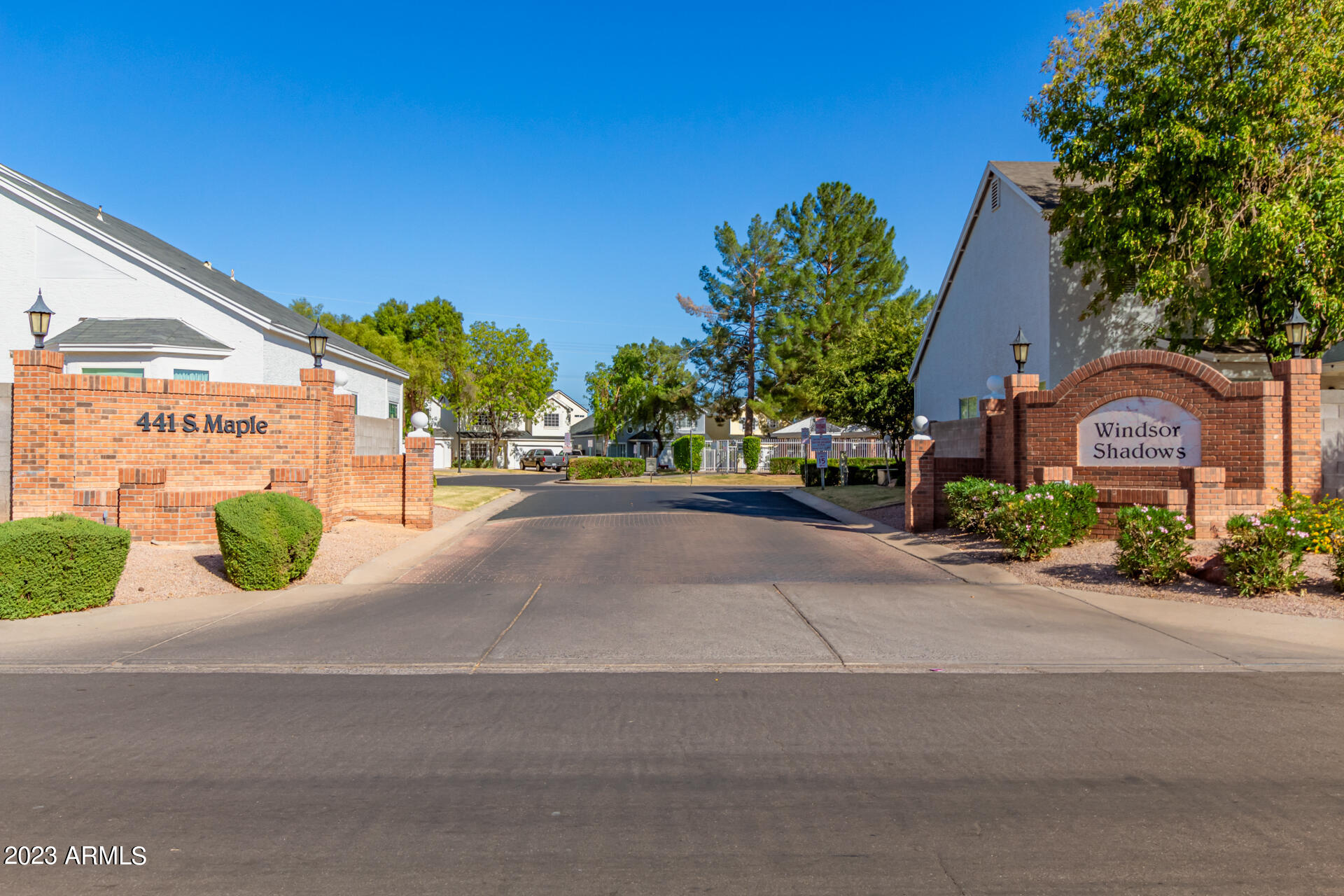 441 S MAPLE Street, 157