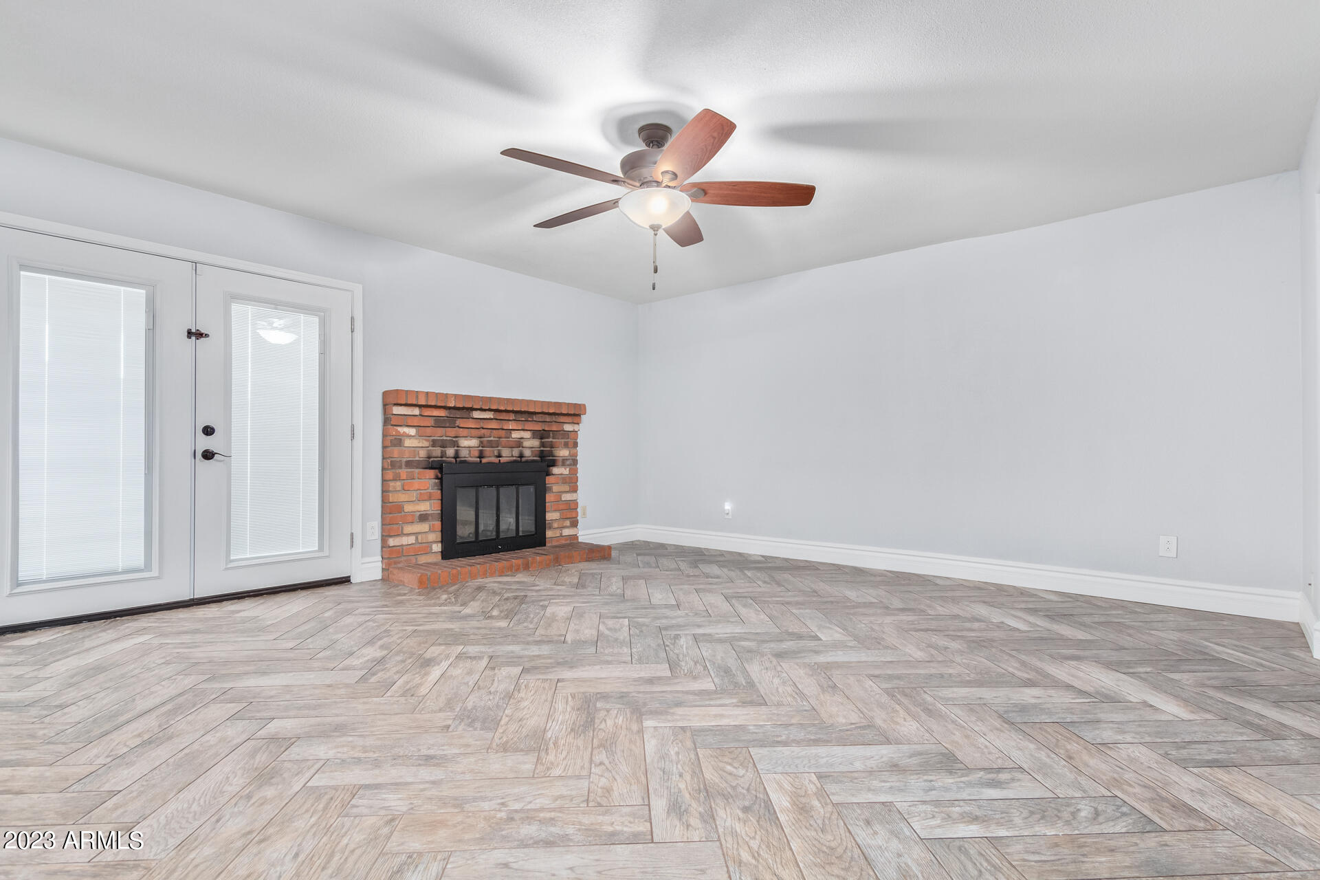 441 S MAPLE Street, 157