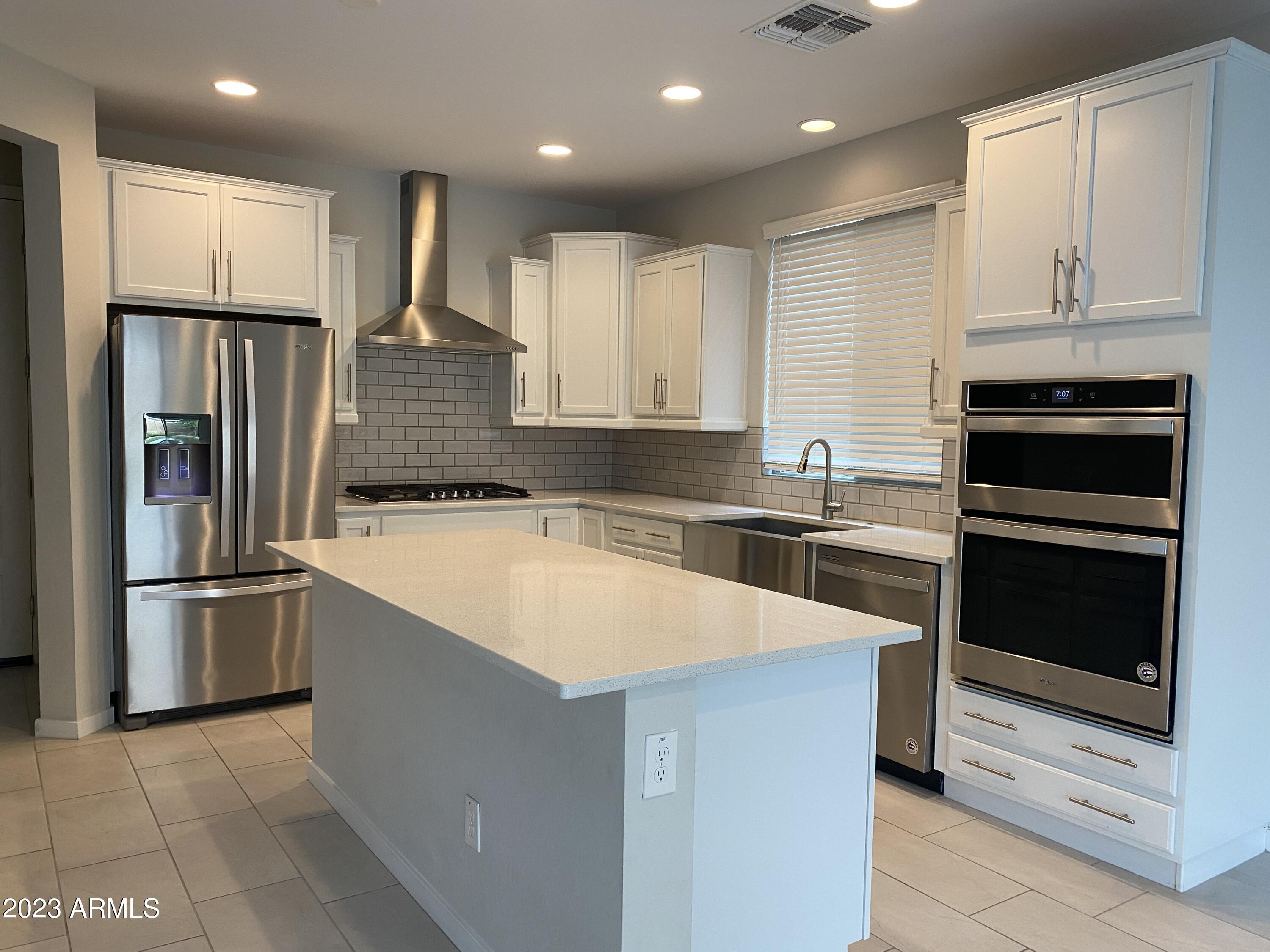 3116 E TINA Drive