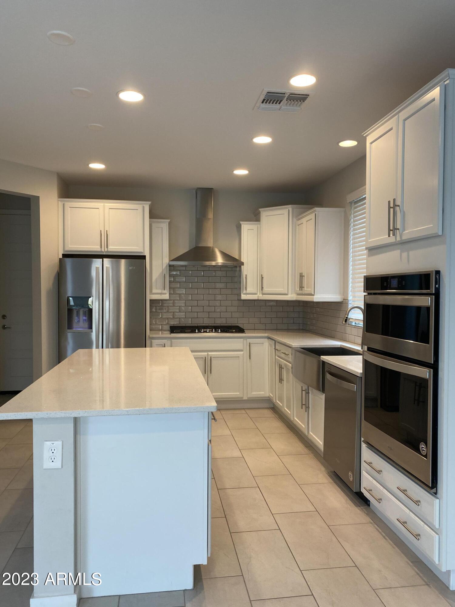 3116 E TINA Drive