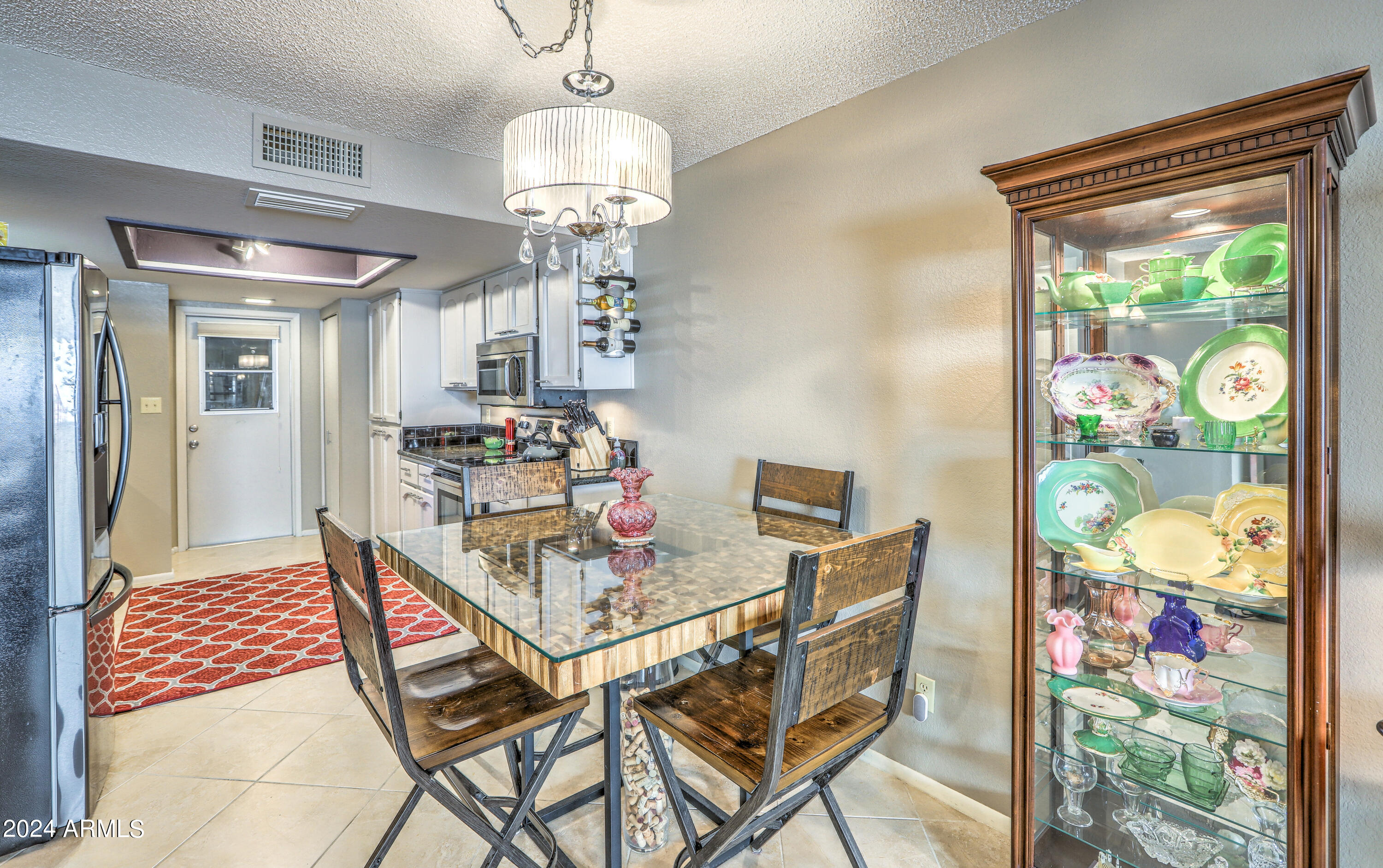 3345 E UNIVERSITY Drive, 33