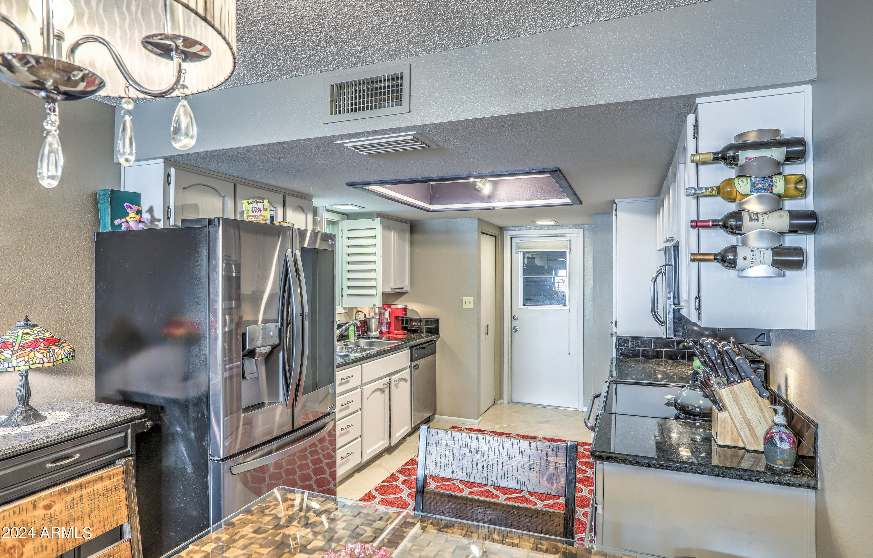 3345 E UNIVERSITY Drive, 33