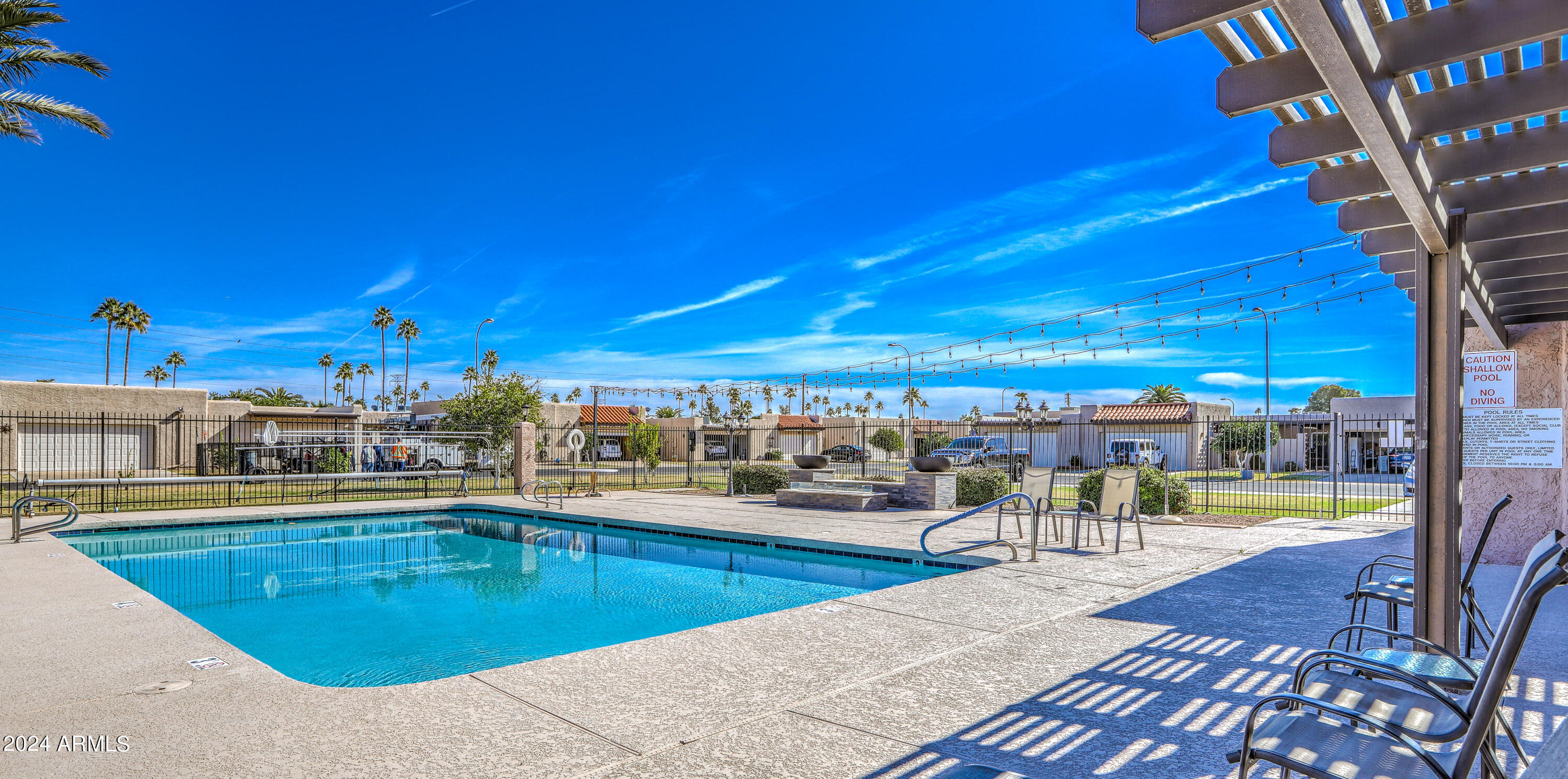 3345 E UNIVERSITY Drive, 33