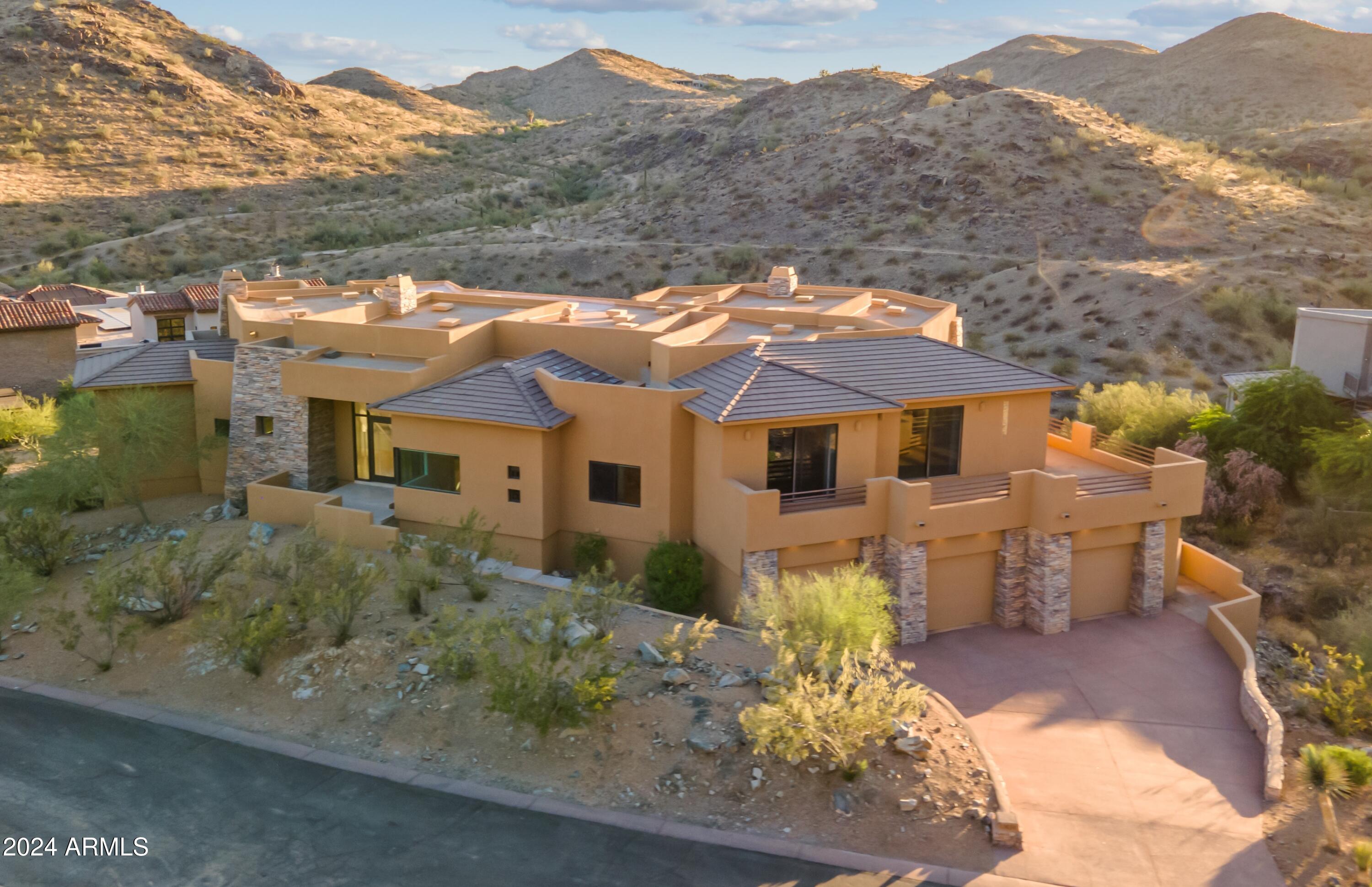 13634 S CANYON Drive