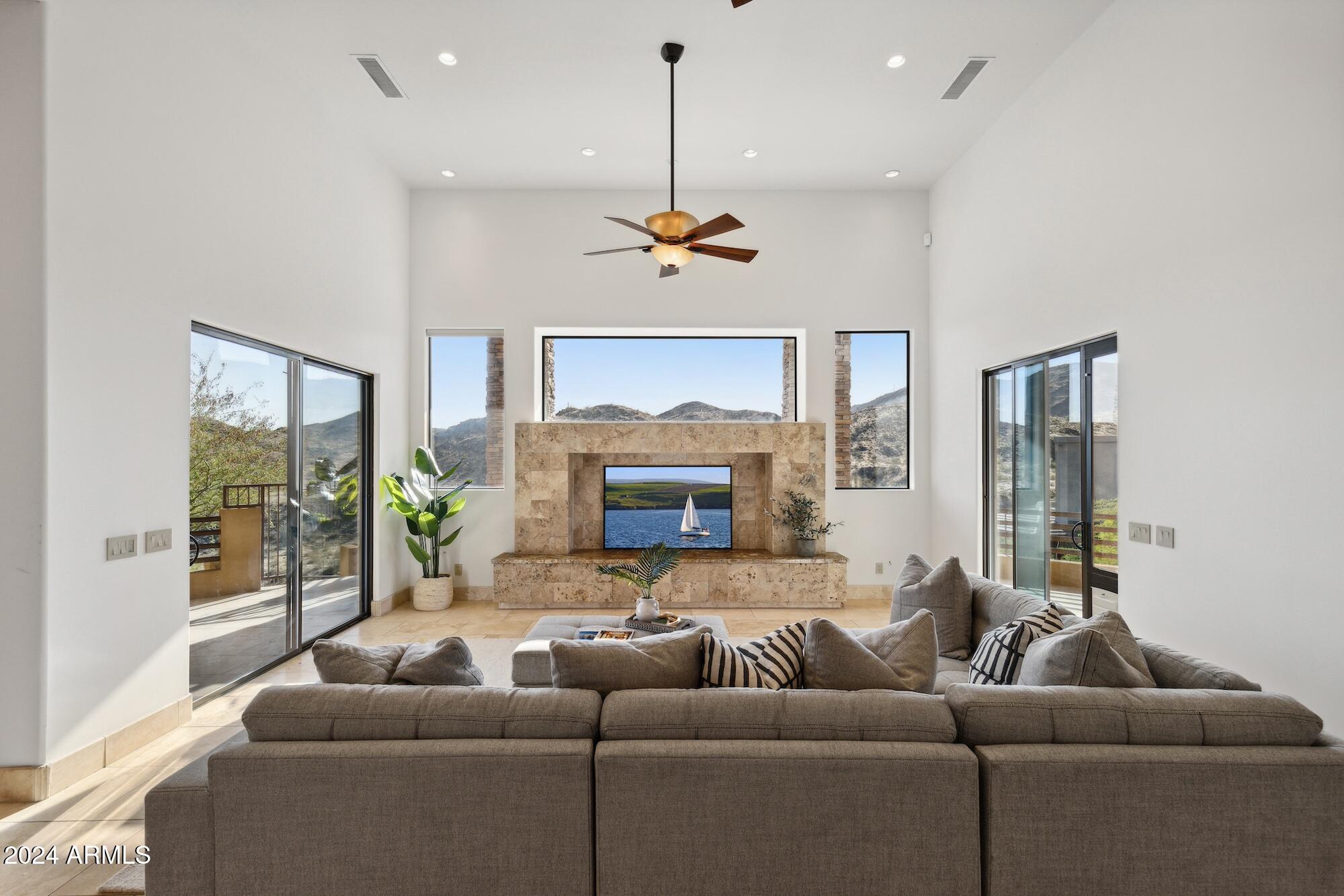 13634 S CANYON Drive