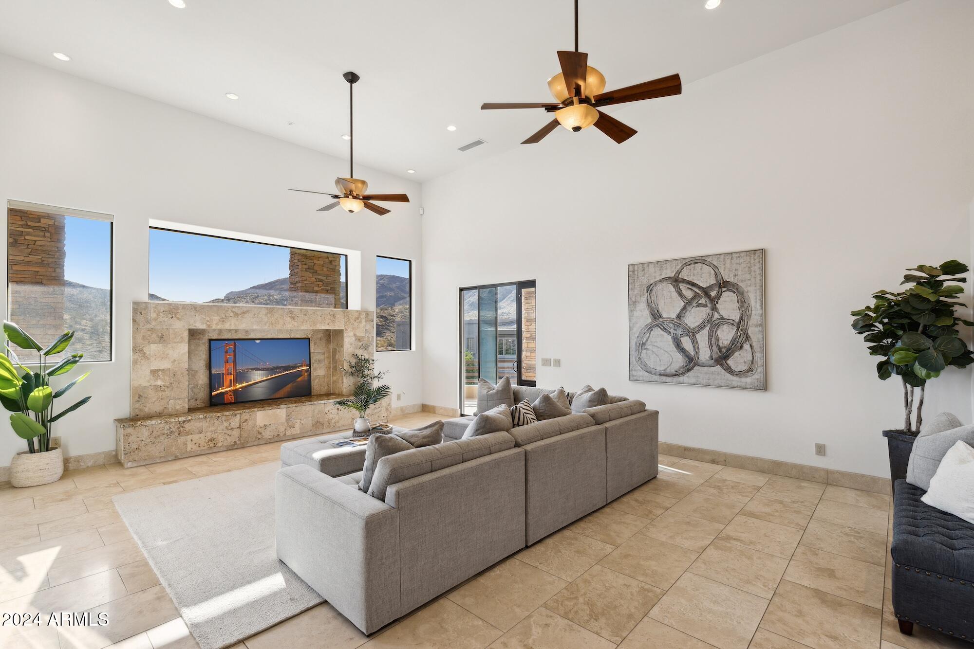 13634 S CANYON Drive