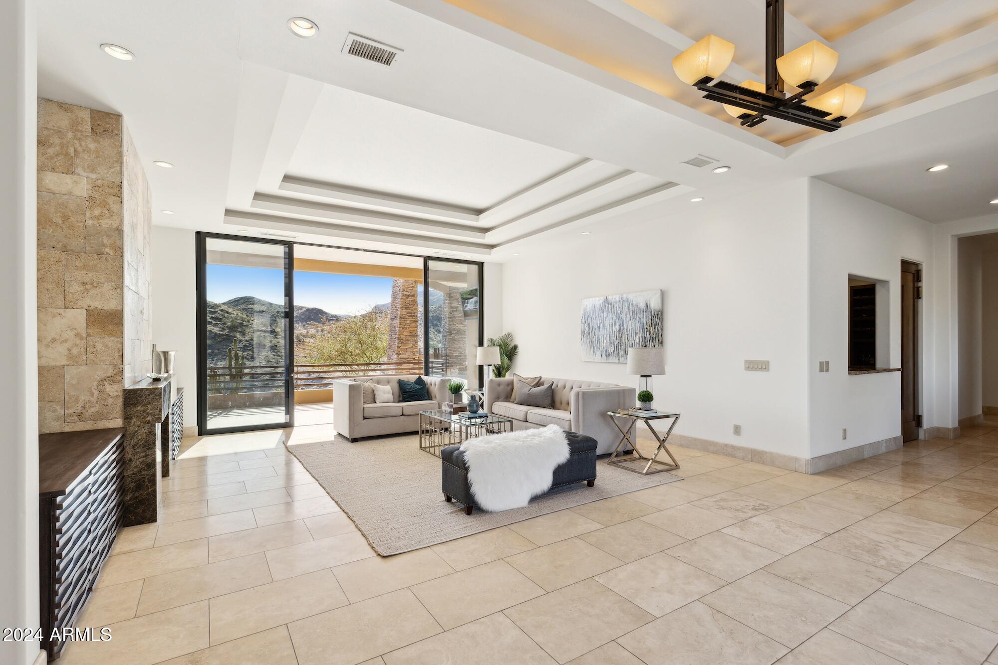 13634 S CANYON Drive