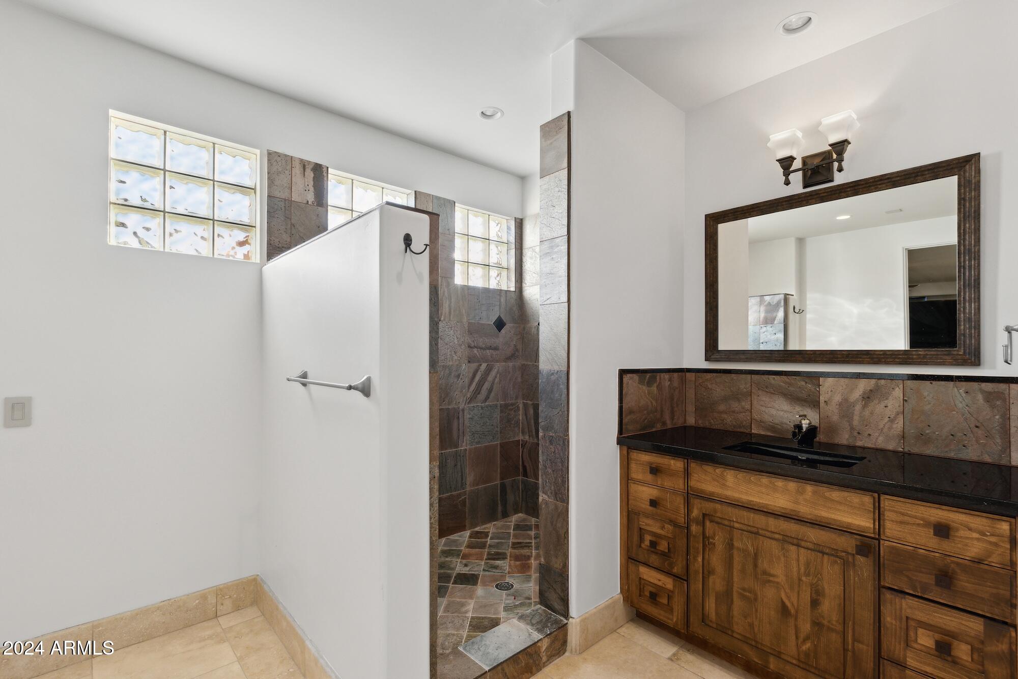 13634 S CANYON Drive