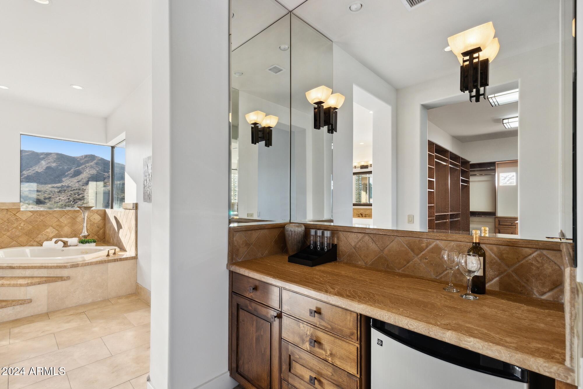 13634 S CANYON Drive