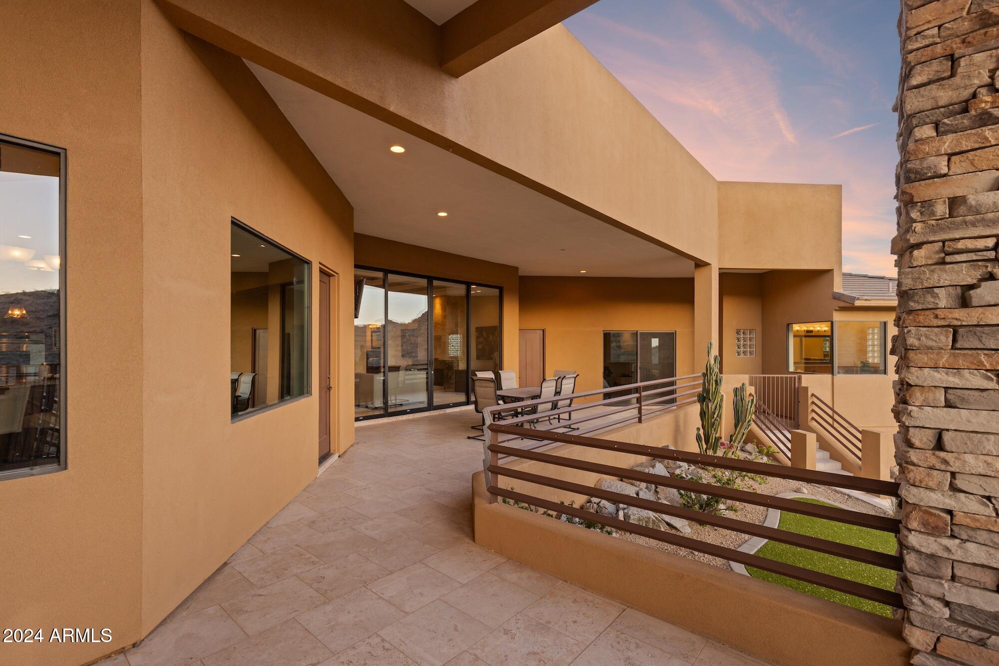 13634 S CANYON Drive