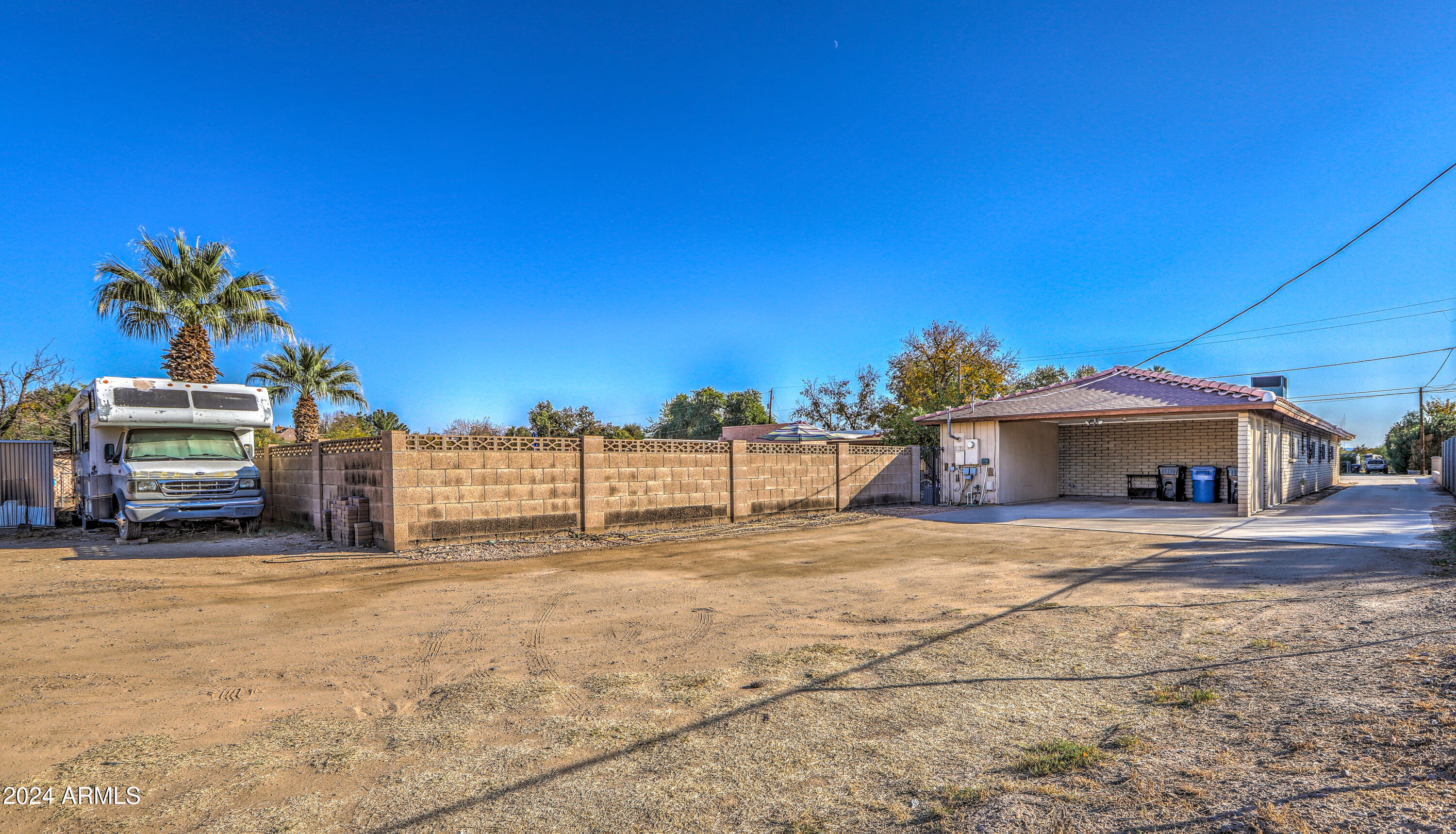 2930 W BELMONT Avenue