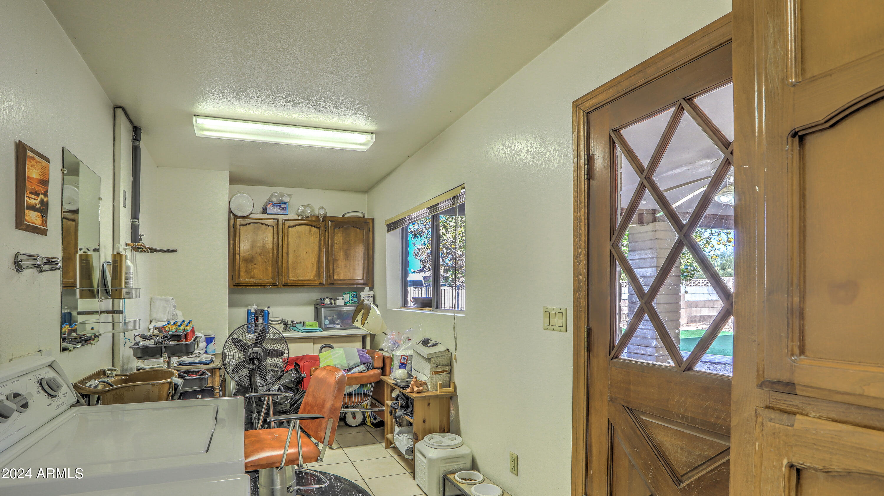 2930 W BELMONT Avenue
