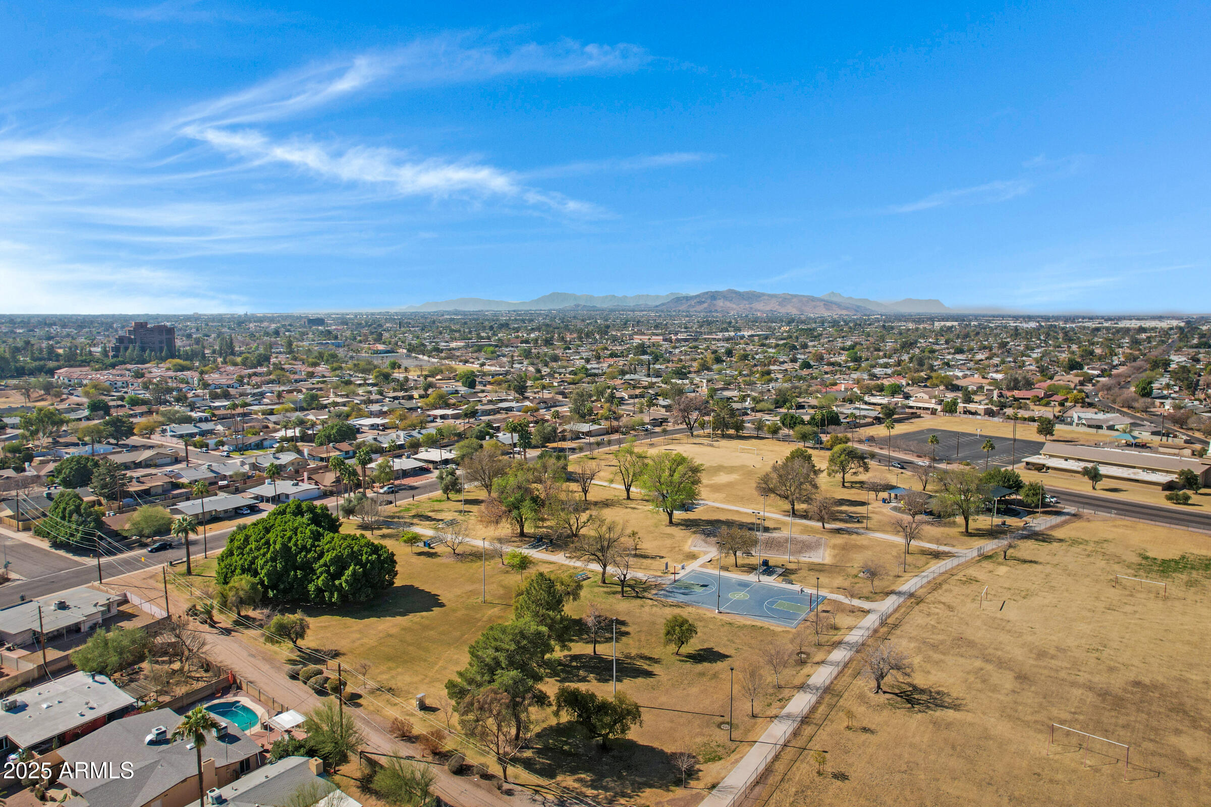 1530 E ALAMEDA Drive