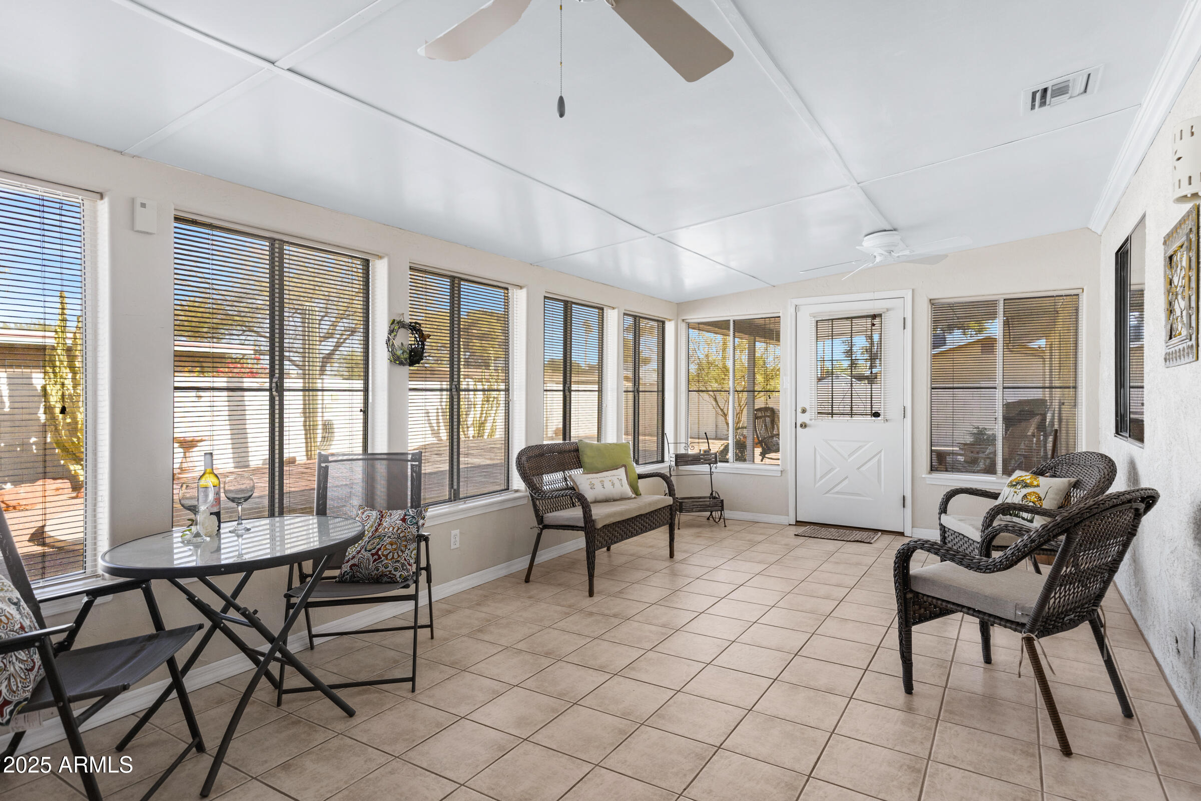 1530 E ALAMEDA Drive