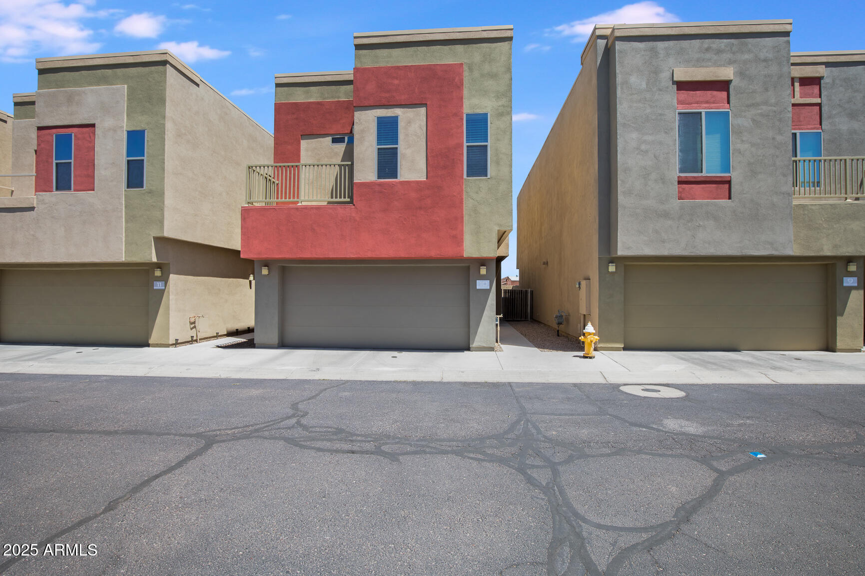 3113 E DANBURY Road 10