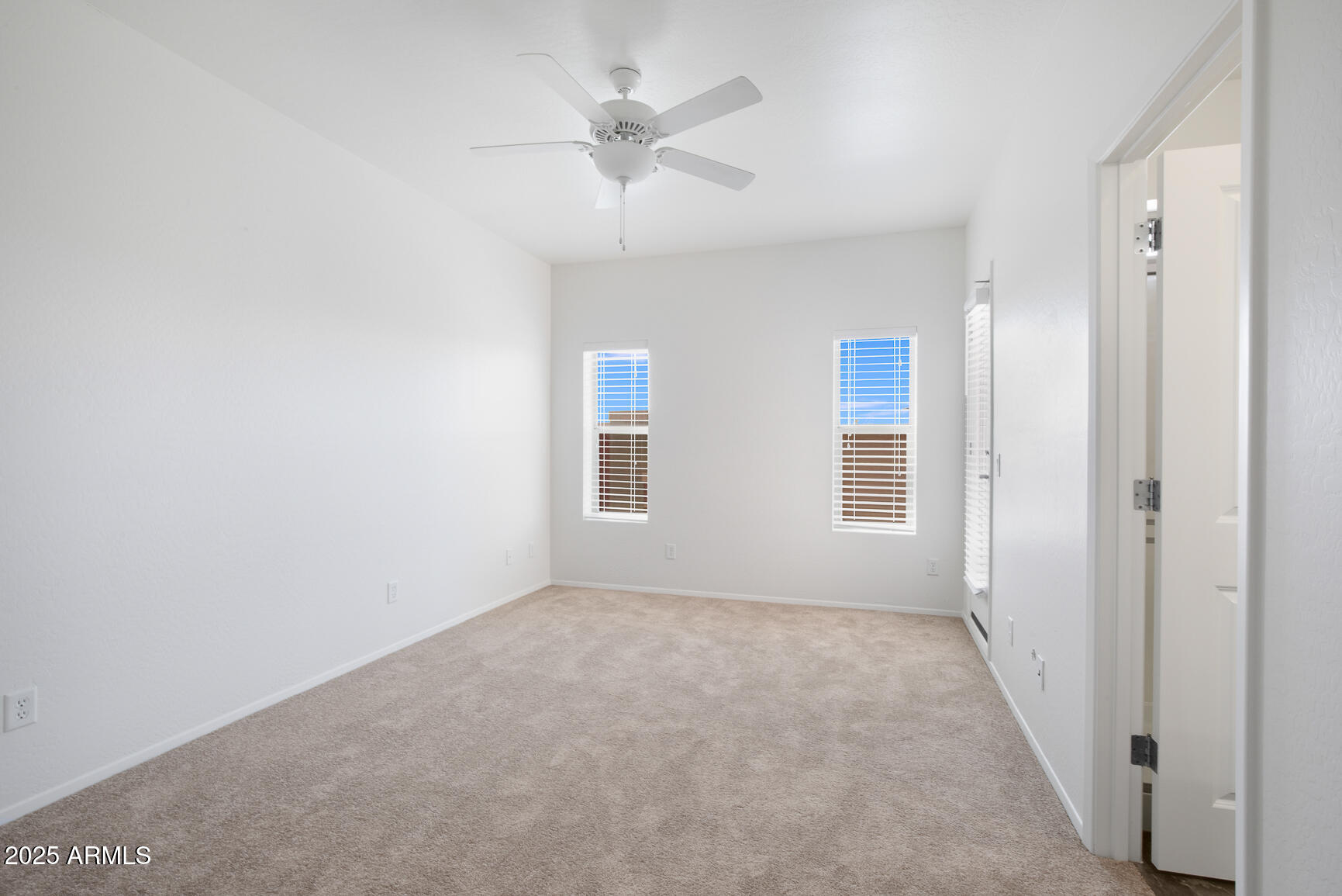 3113 E DANBURY Road 10