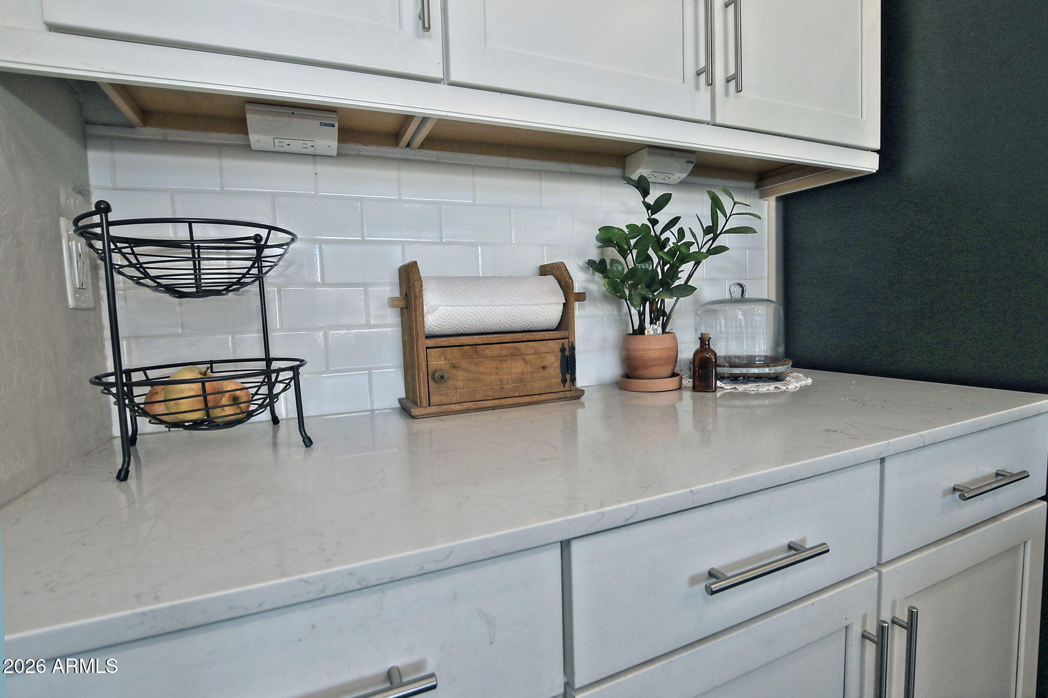 21778 E VIA DE ARBOLES