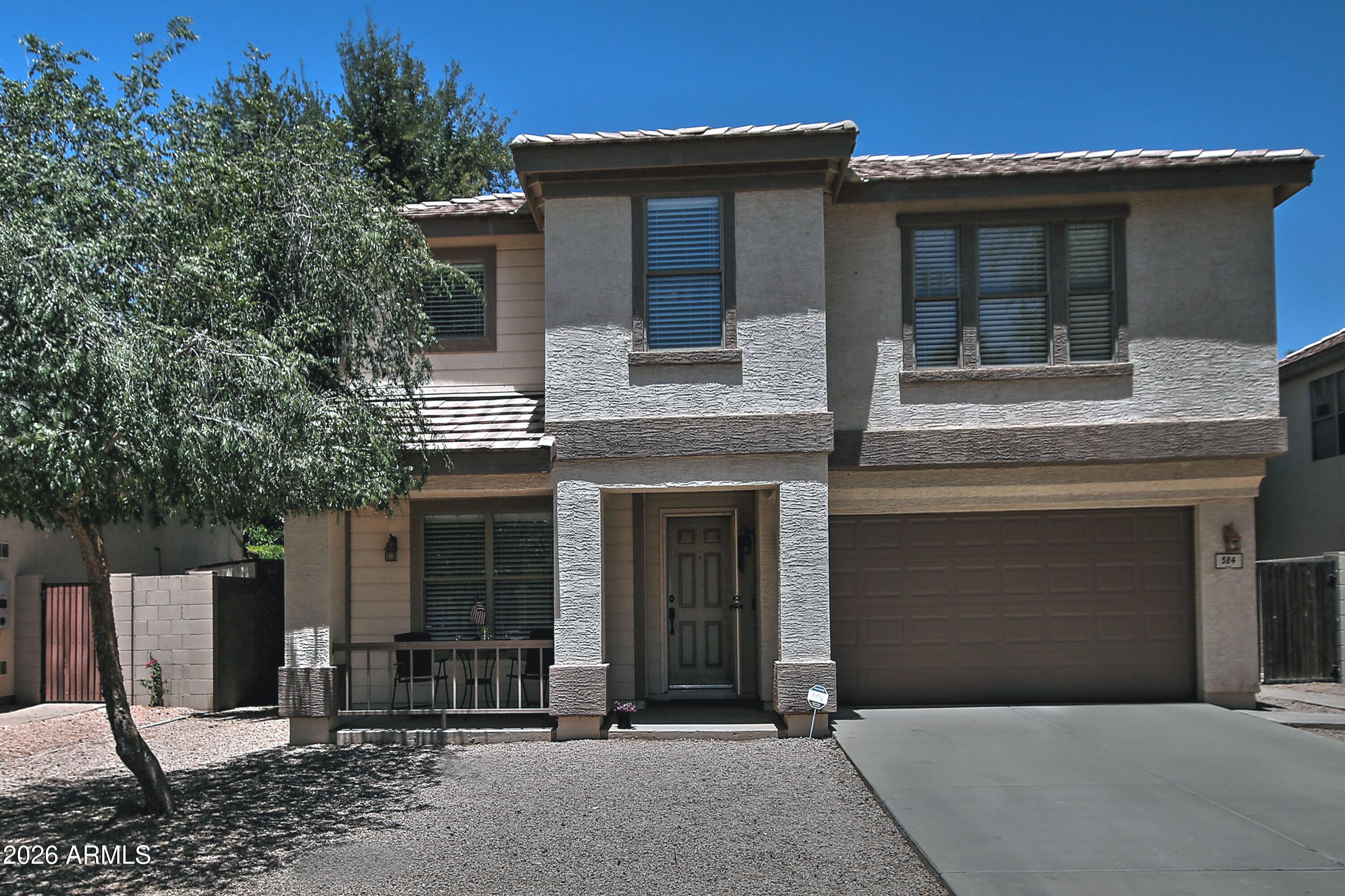 584 W AVIARY Way