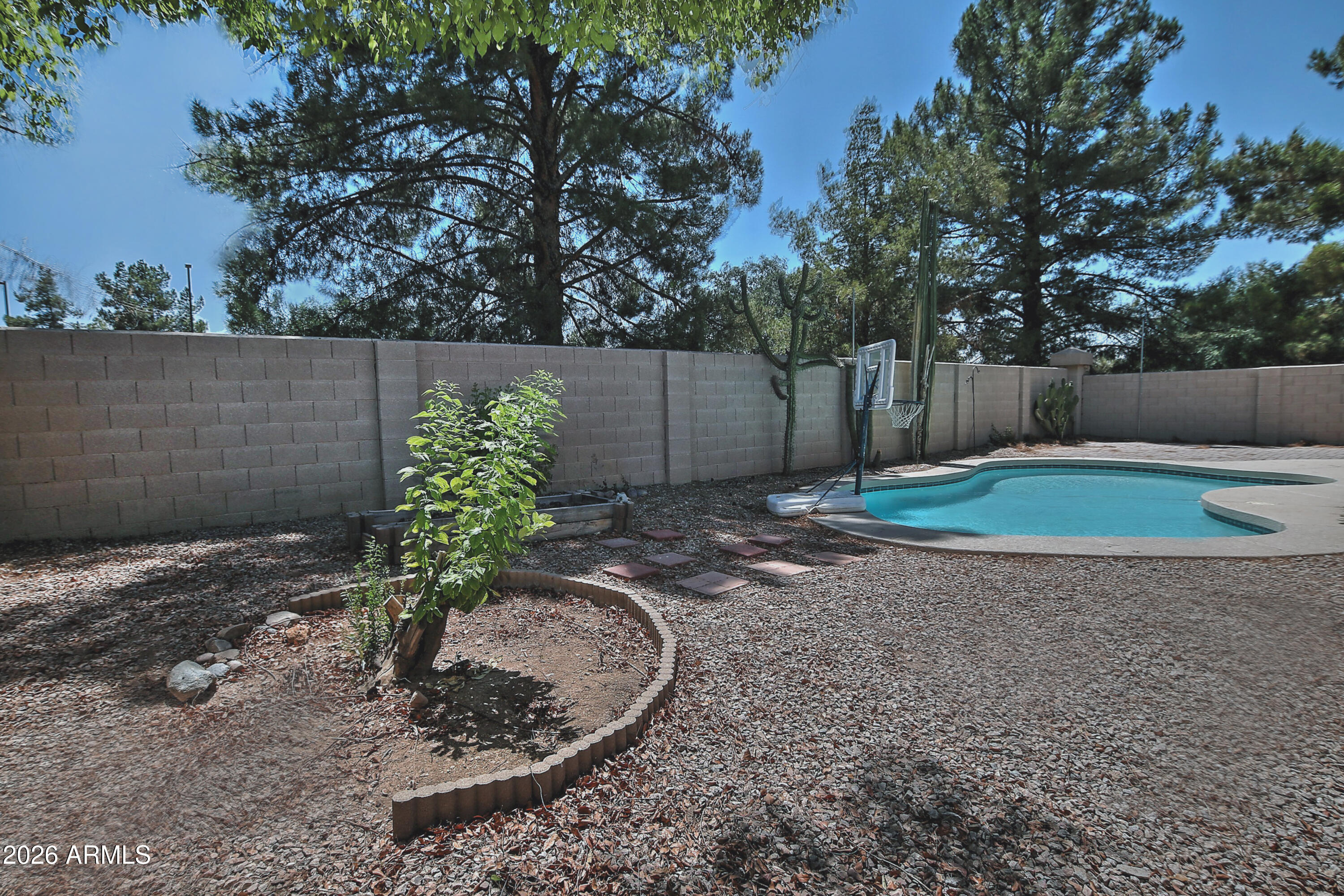 2237 E AUSTIN Drive