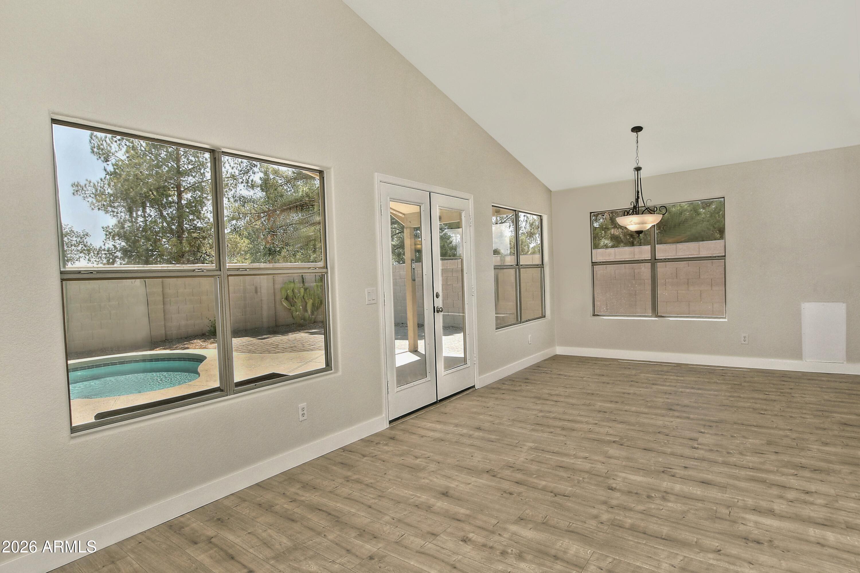 2237 E AUSTIN Drive