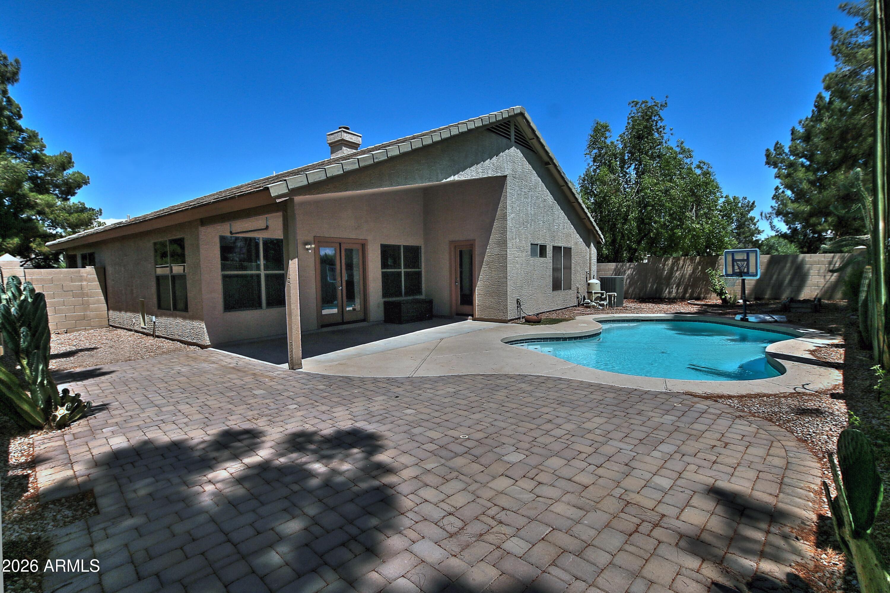 2237 E AUSTIN Drive