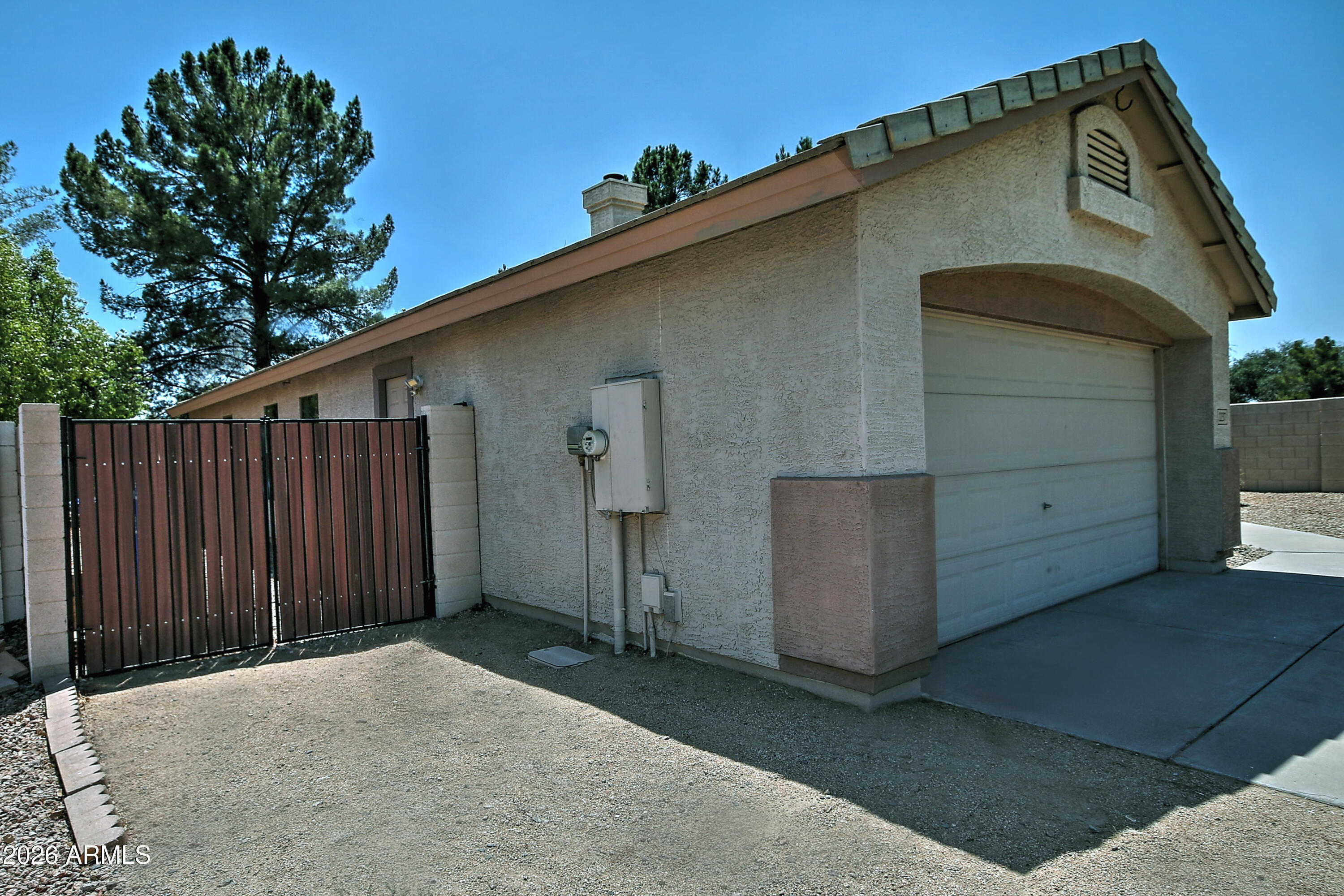 2237 E AUSTIN Drive