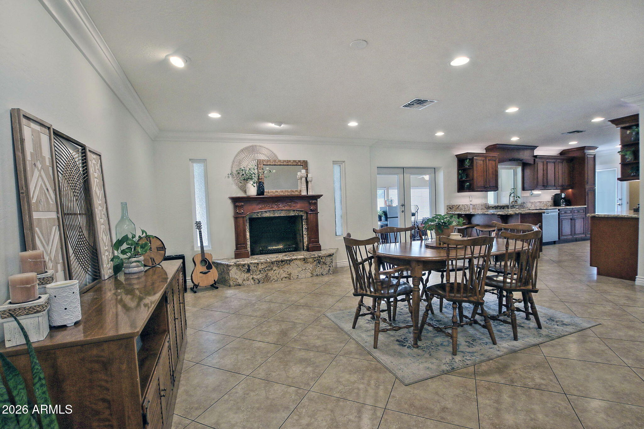 3815 S SHANNON Drive