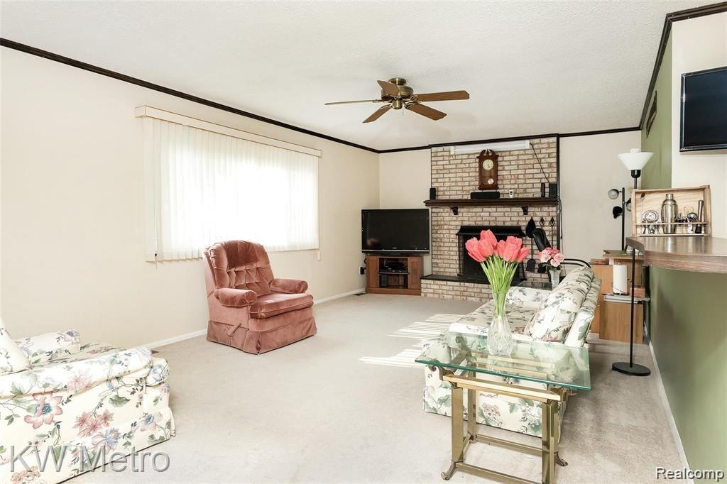 5439 FALMOUTH Drive