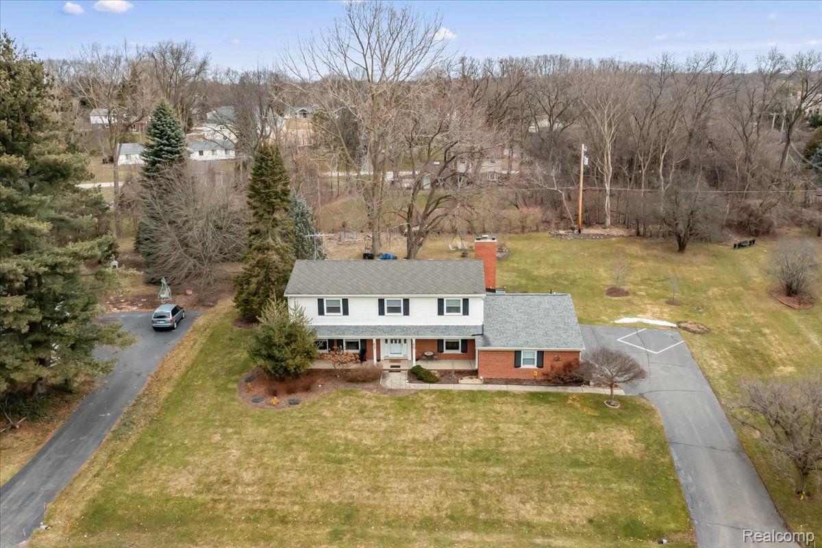2681 MCCLINTOCK Road