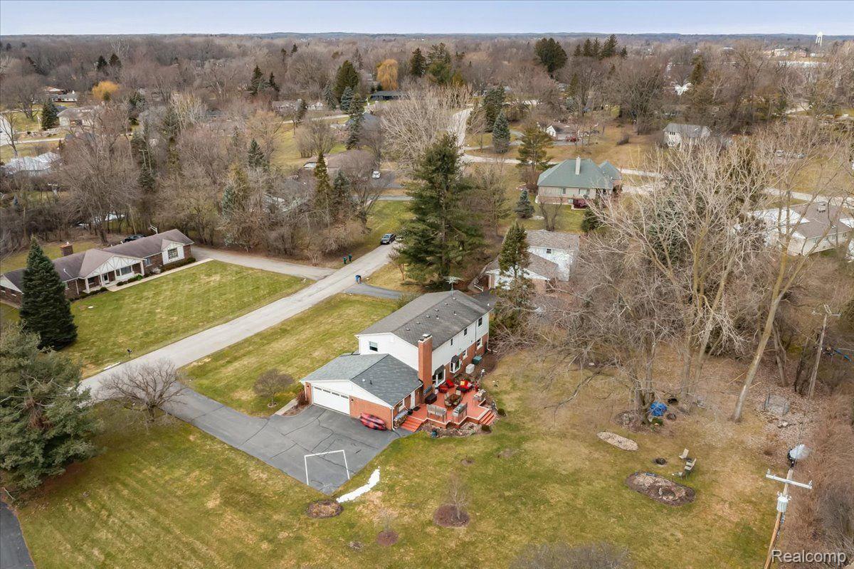 2681 MCCLINTOCK Road