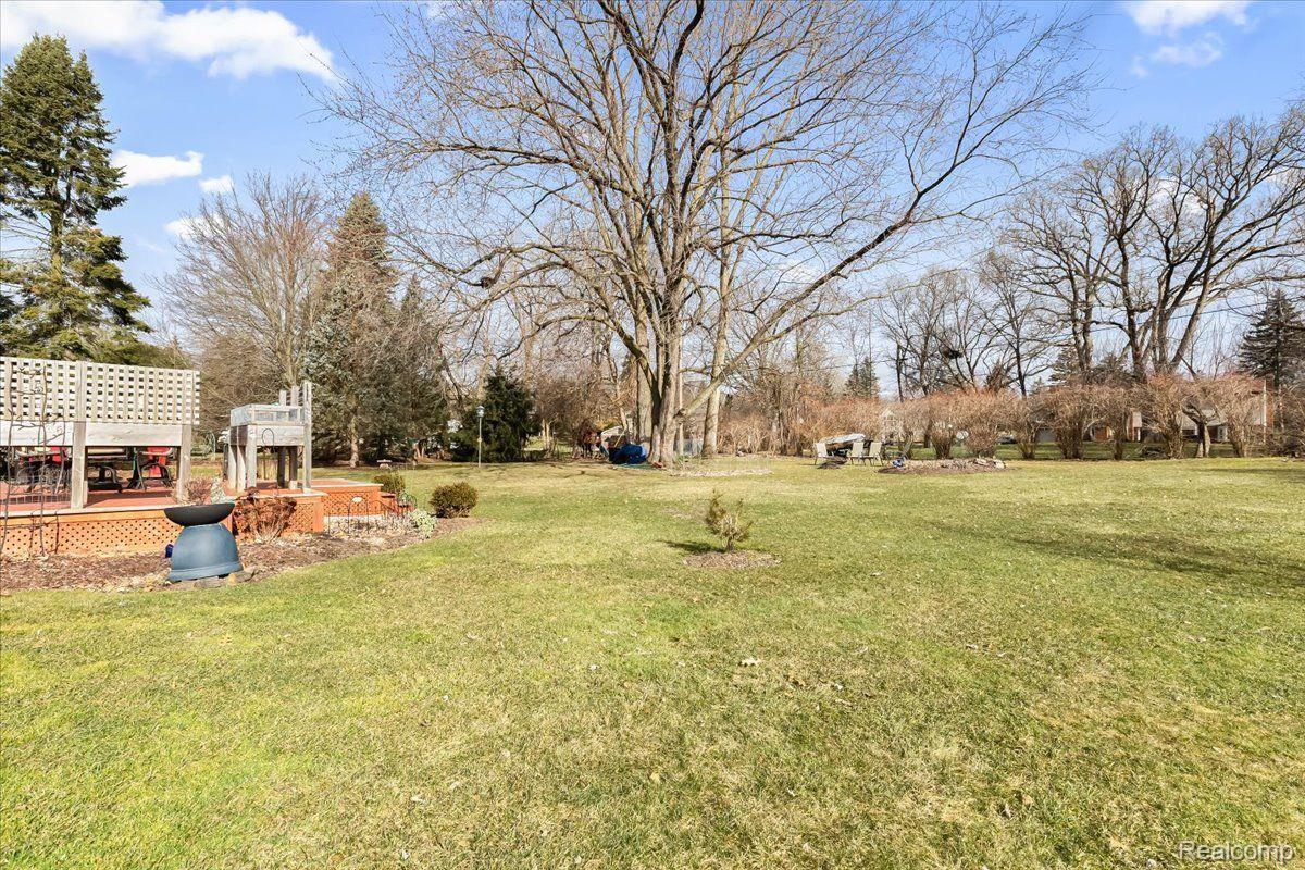2681 MCCLINTOCK Road
