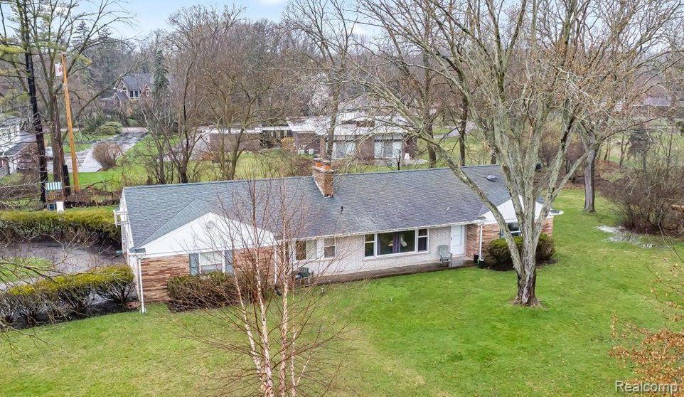 20719 KENNOWAY Circle