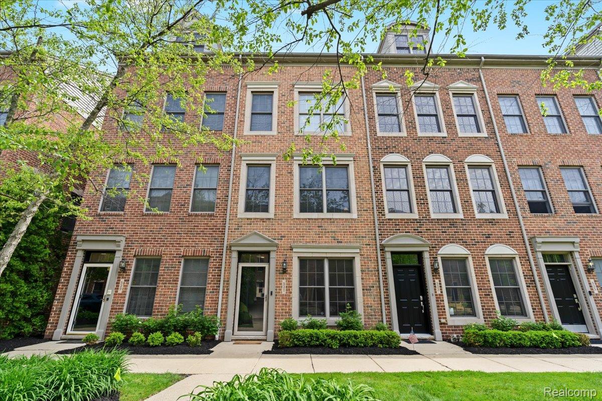 531 Graten Street