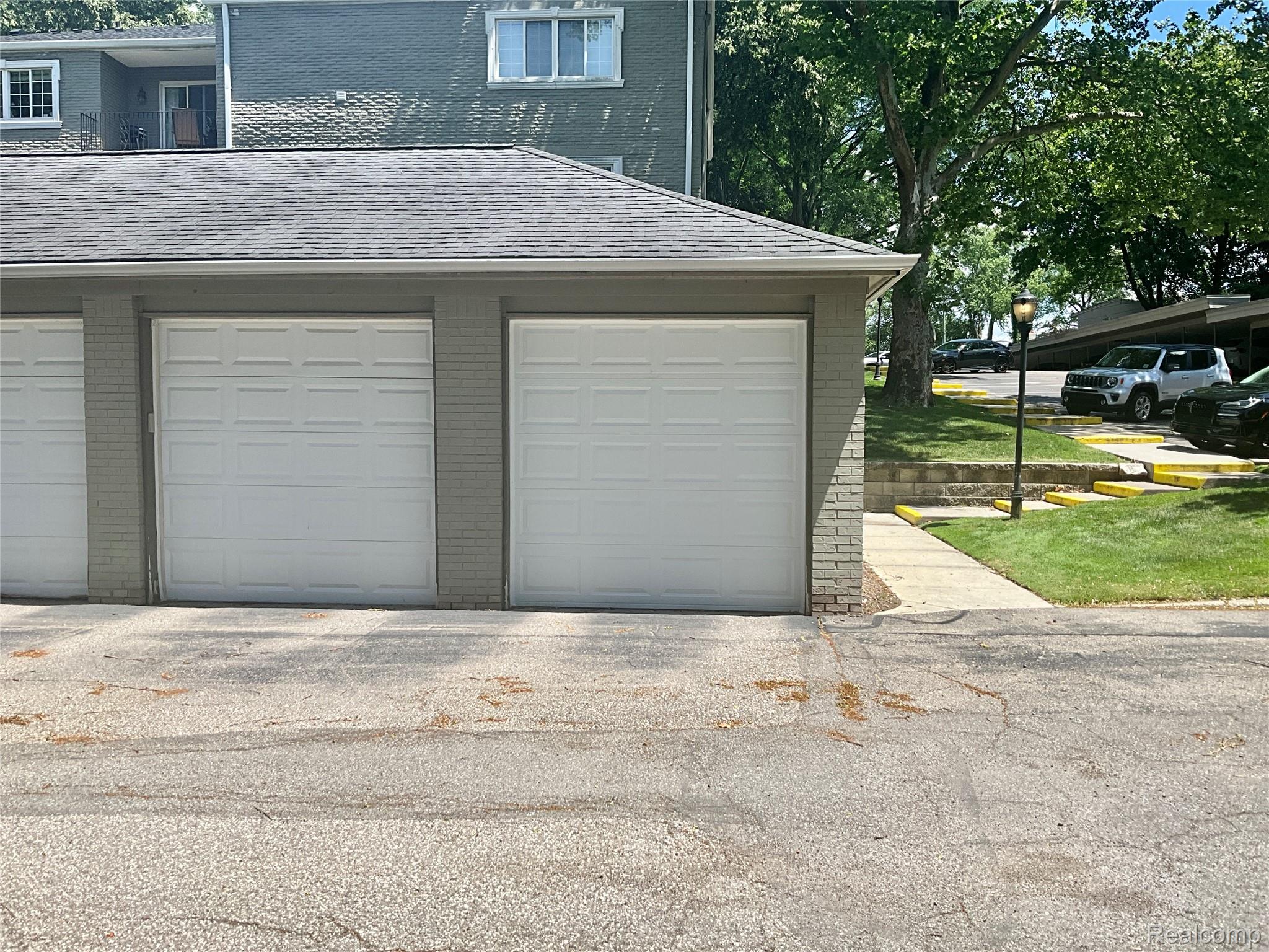 1115 N Old Woodward Avenue 55
