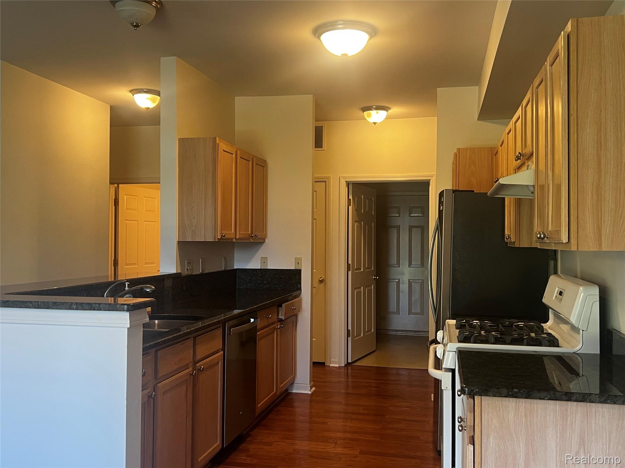 1036 Alameda
