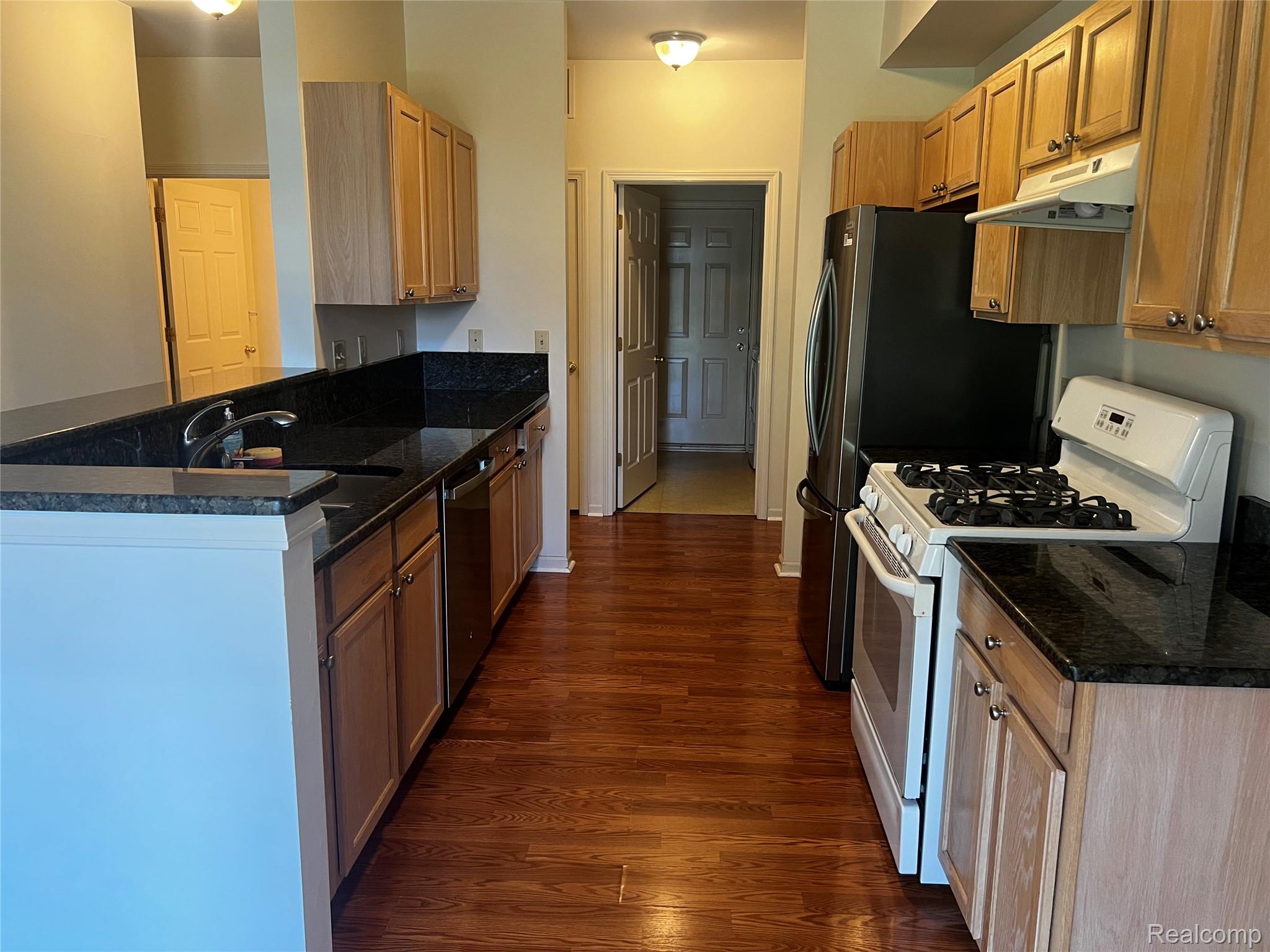 1036 Alameda