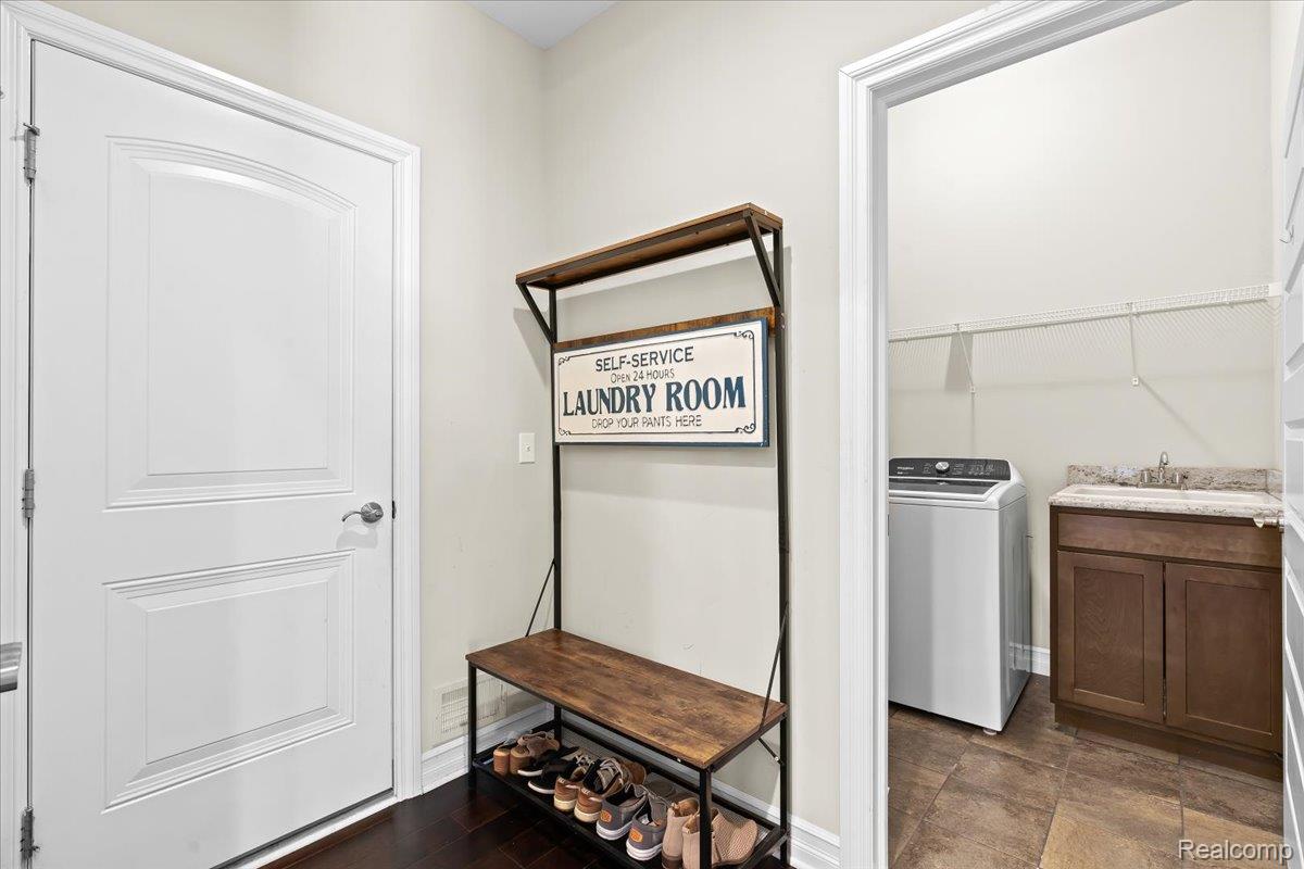 1307 Park Ridge Pointe