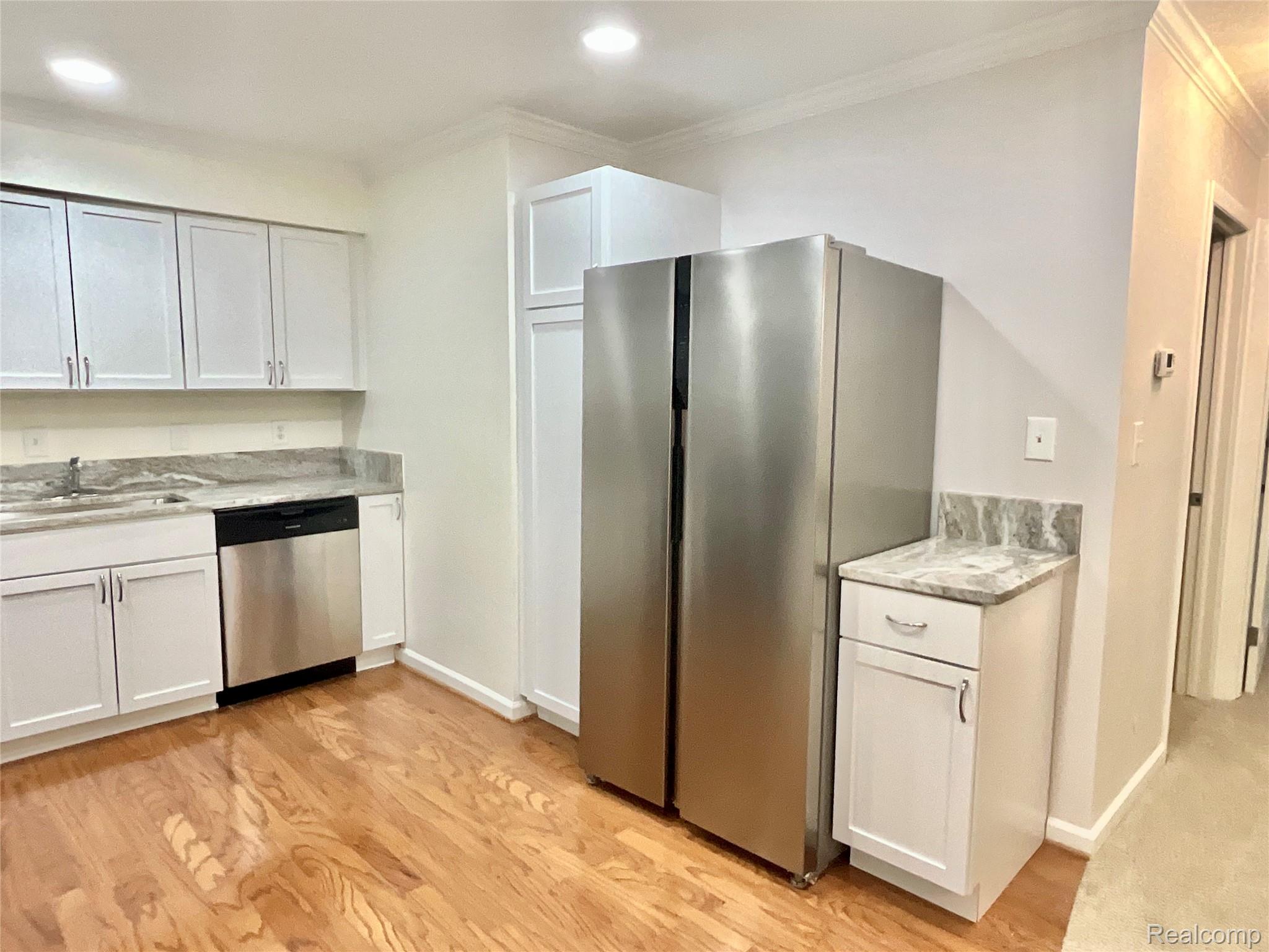 928 N Adams Road 2
