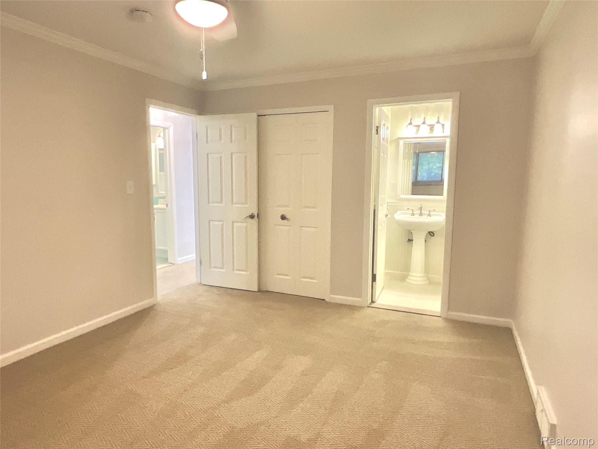 928 N Adams Road 2