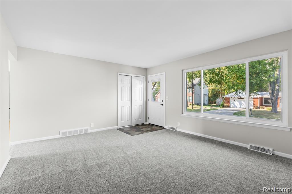 580 Colebrook