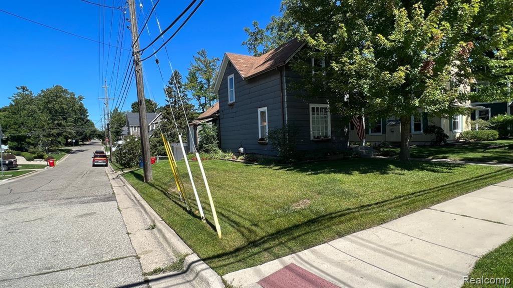 164 Albertson Street
