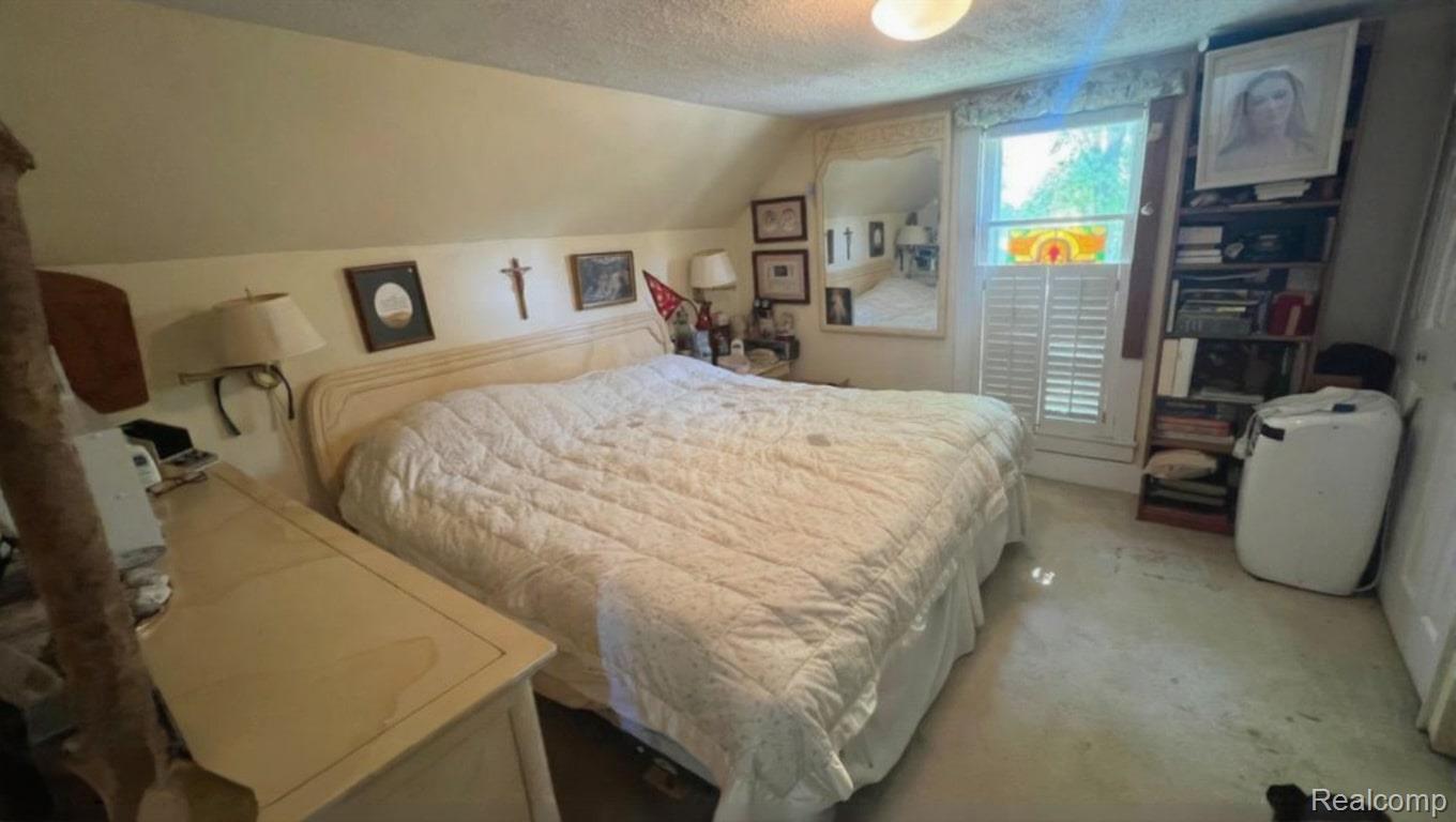 164 Albertson Street