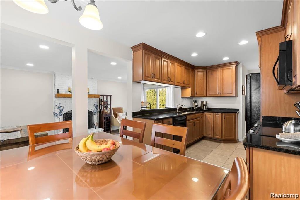 11475 Cedar Lane